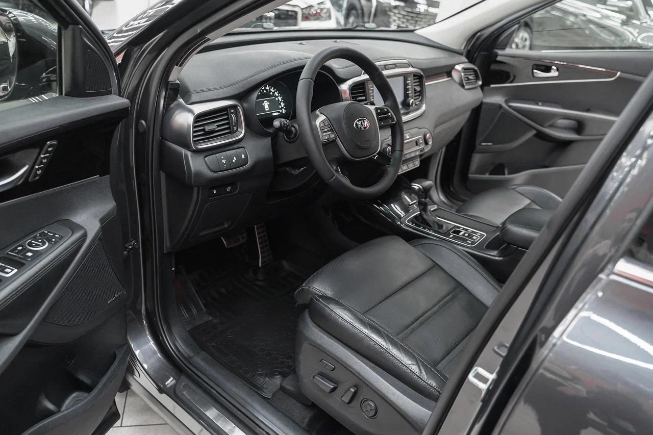 Kia Sorento 2018, серый, ДЦ Орехово