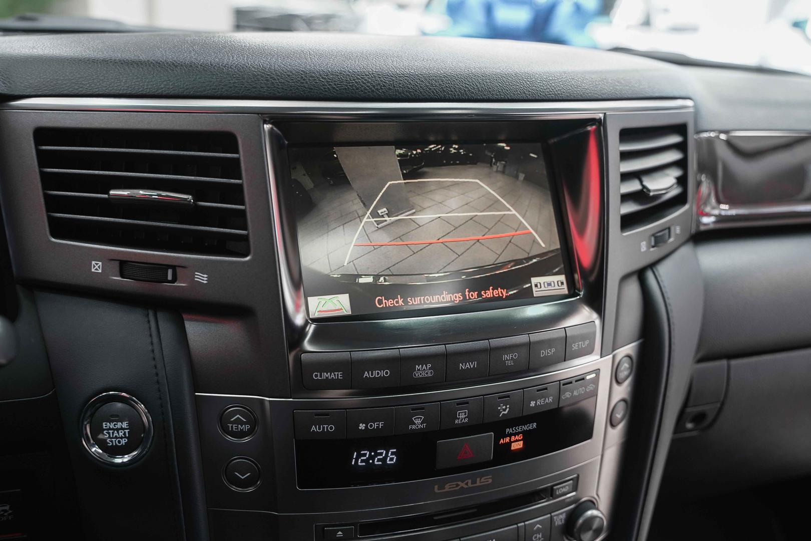 Lexus LX 2011, черный, ДЦ Орехово