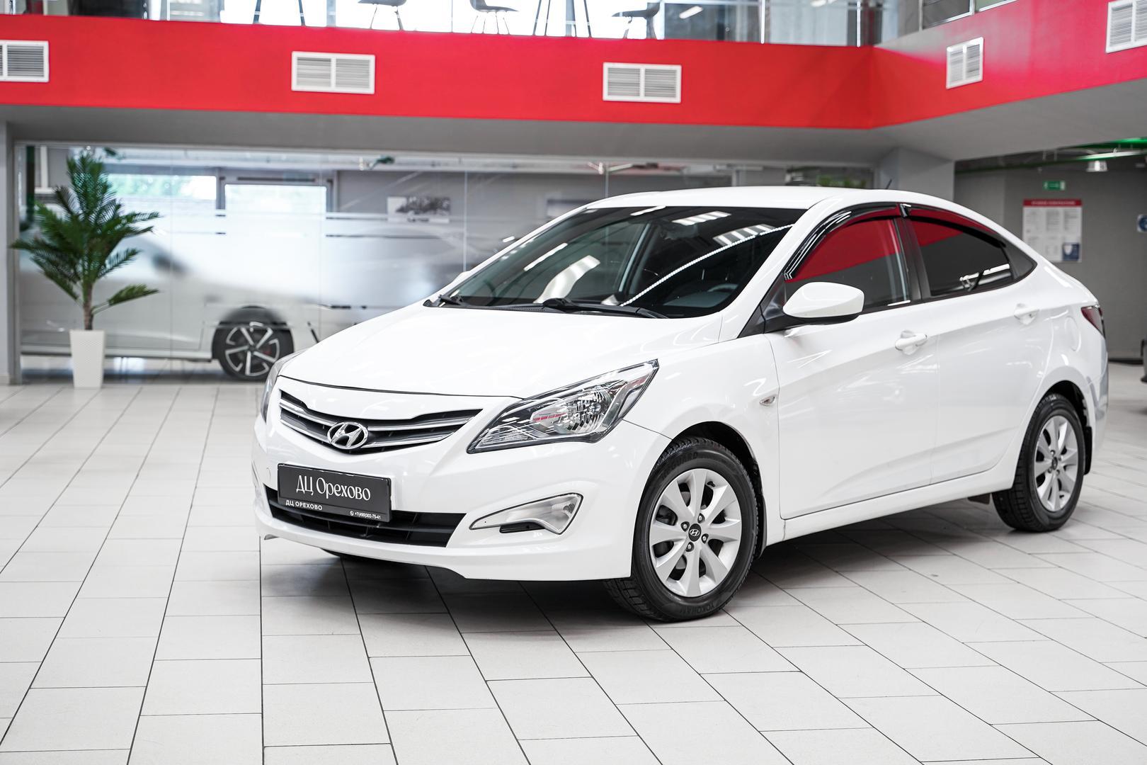 Hyundai Solaris 2016, белый, ДЦ Орехово