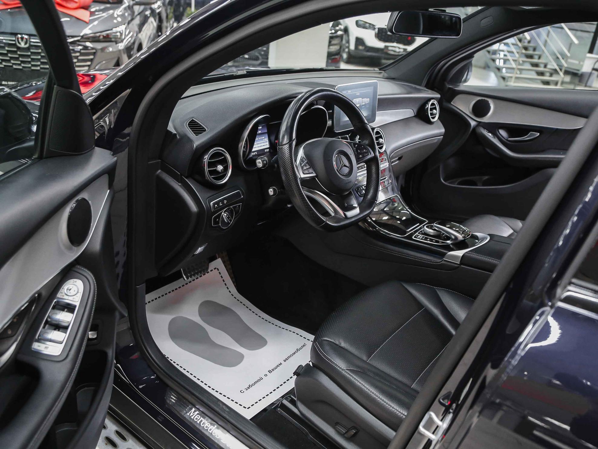 Mercedes-Benz GLC 2019, синий, ДЦ Орехово