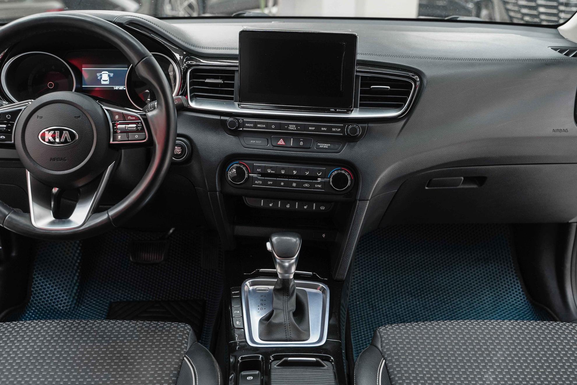 Kia Ceed 2019, белый, ДЦ Орехово