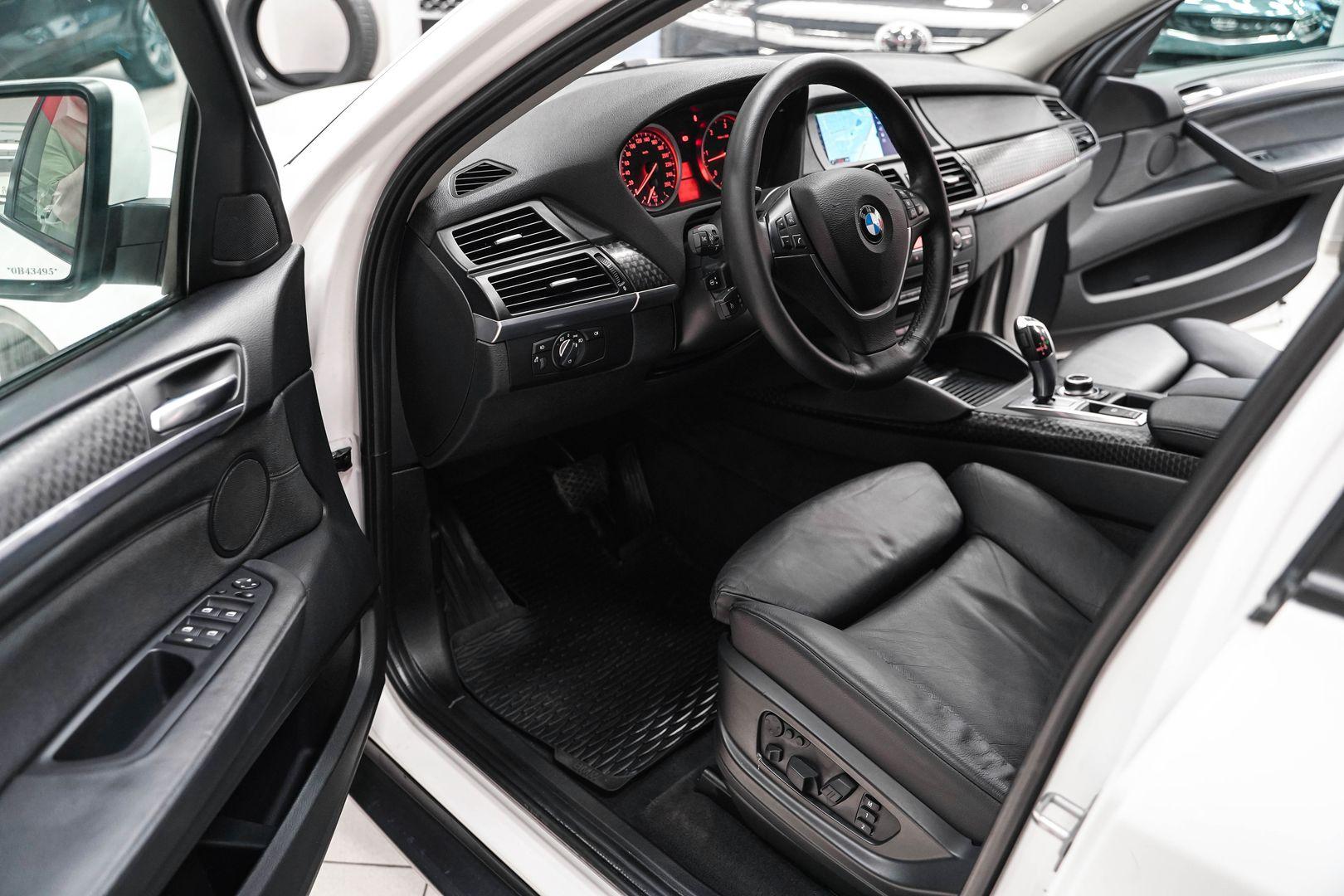 BMW X6 2013, белый, ДЦ Орехово