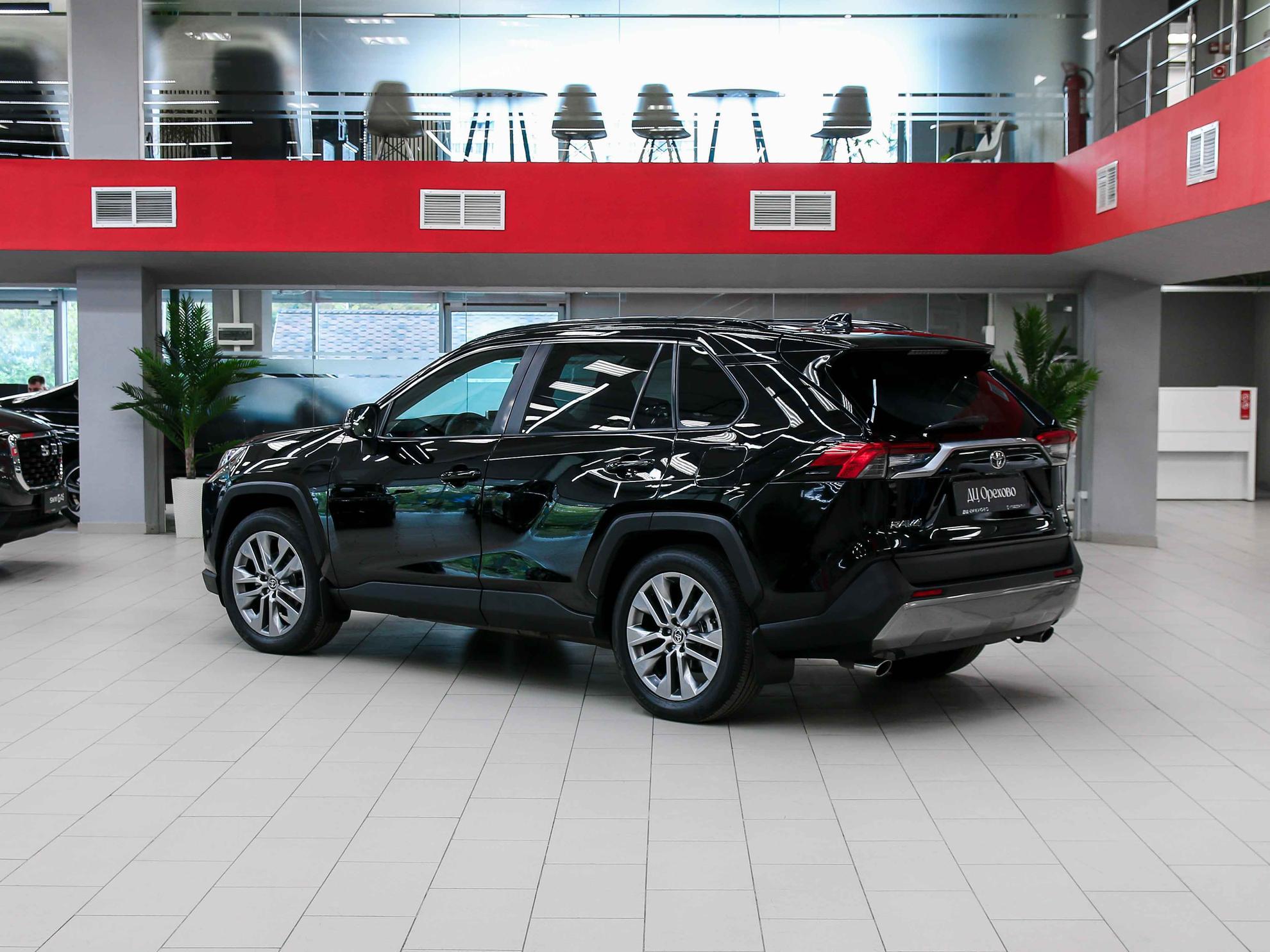 Toyota RAV4 2021, черный, ДЦ Орехово