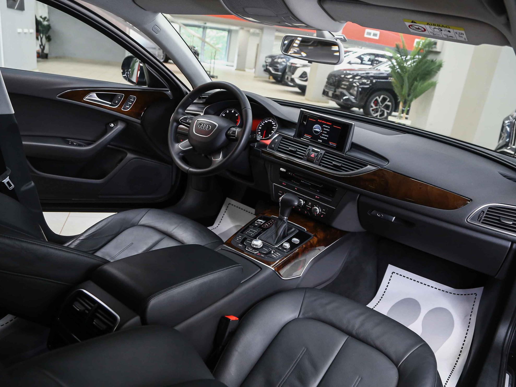 Audi A6 2014, черный, ДЦ Орехово
