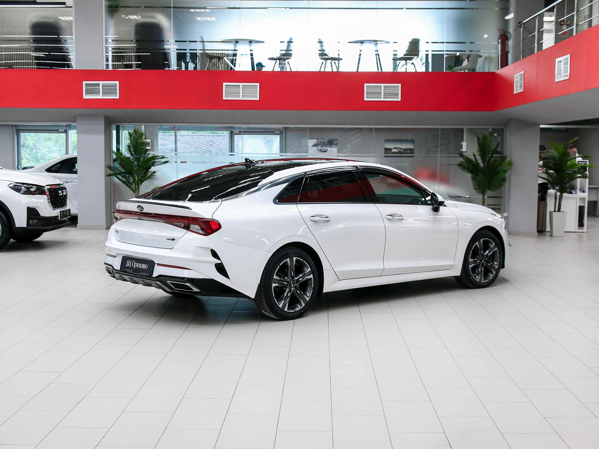 Kia K5 2020, белый, ДЦ Орехово