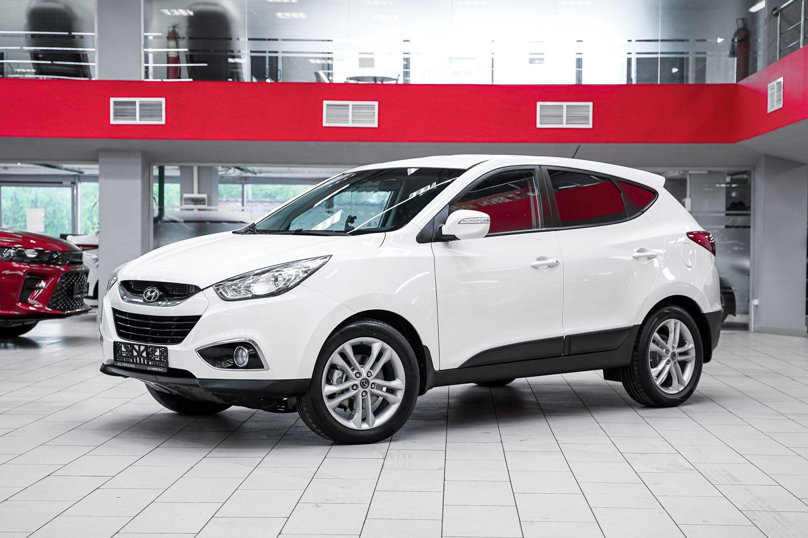 Hyundai ix35 2013, белый, ДЦ Орехово