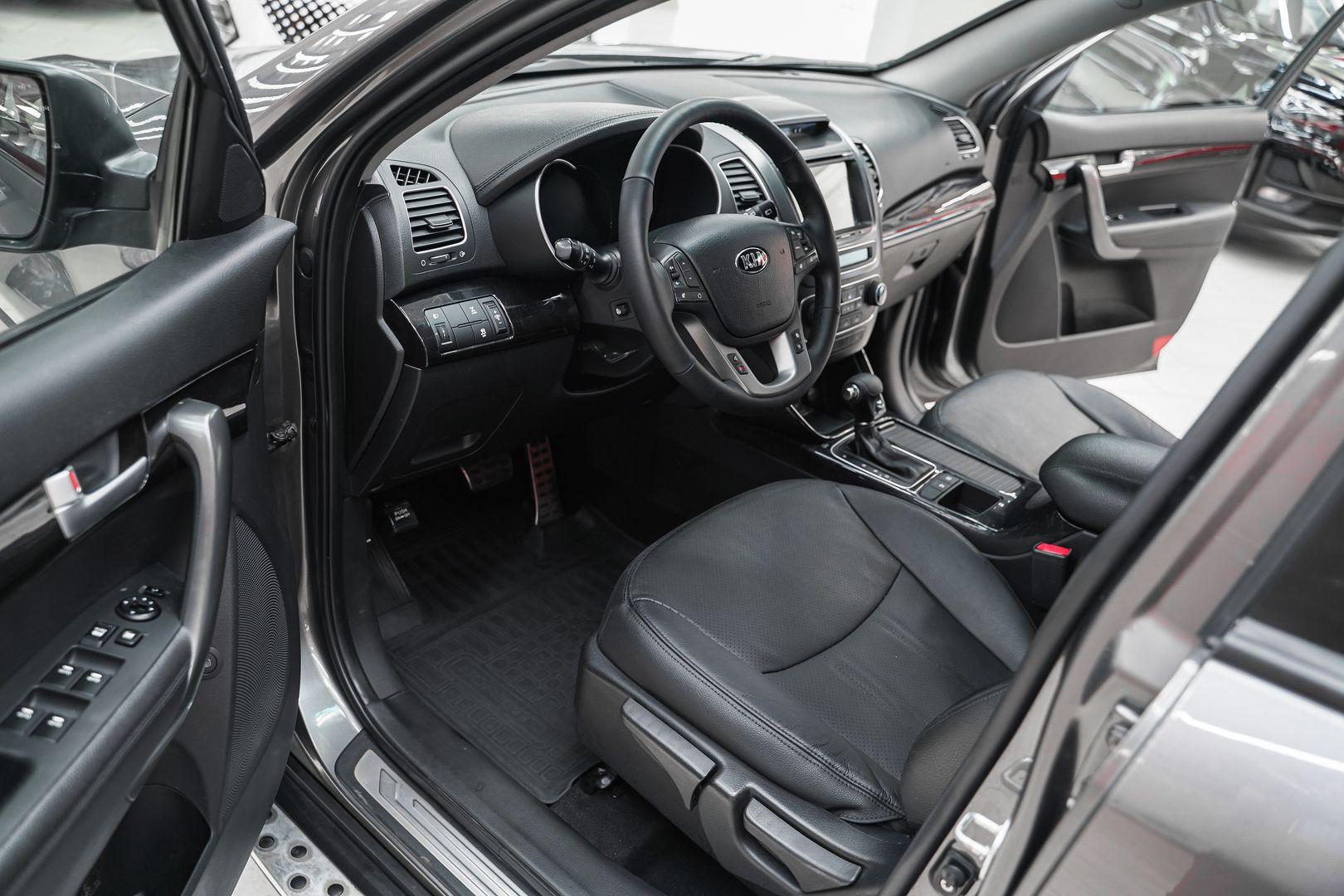 Kia Sorento 2014, серый, ДЦ Орехово