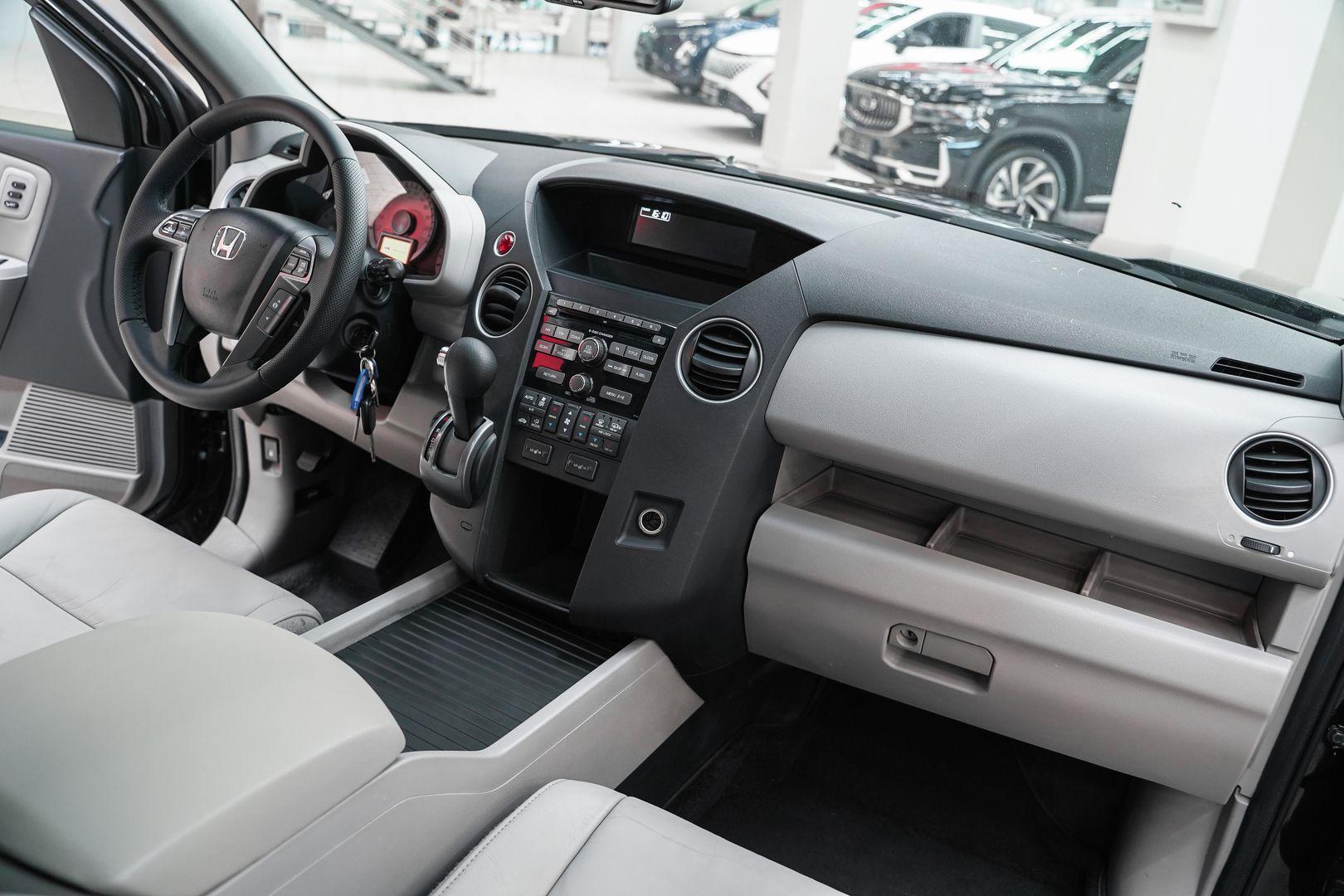 Honda Pilot 2012, черный, ДЦ Орехово