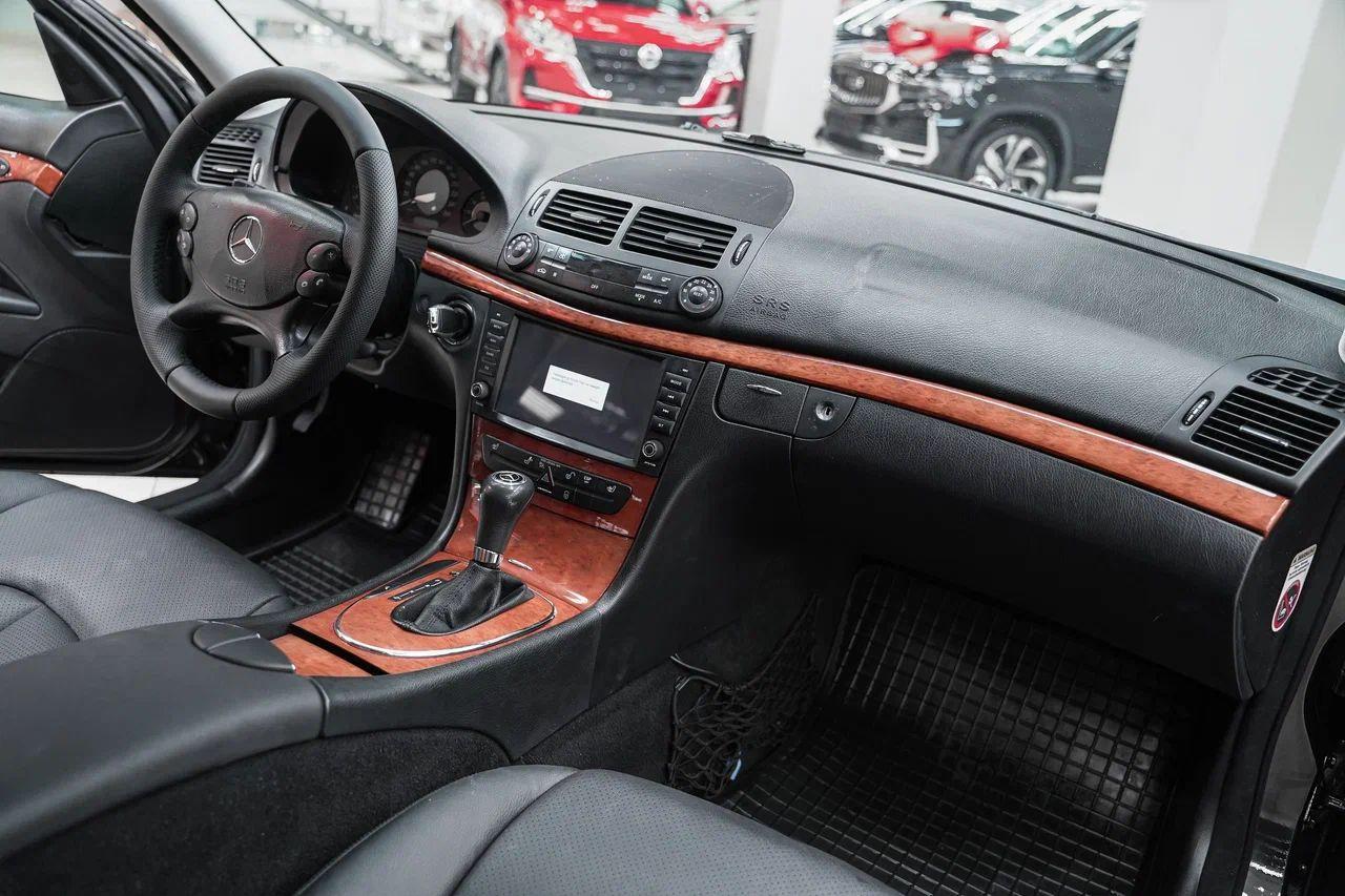 Mercedes-Benz E-Класс 2007, черный, ДЦ Орехово