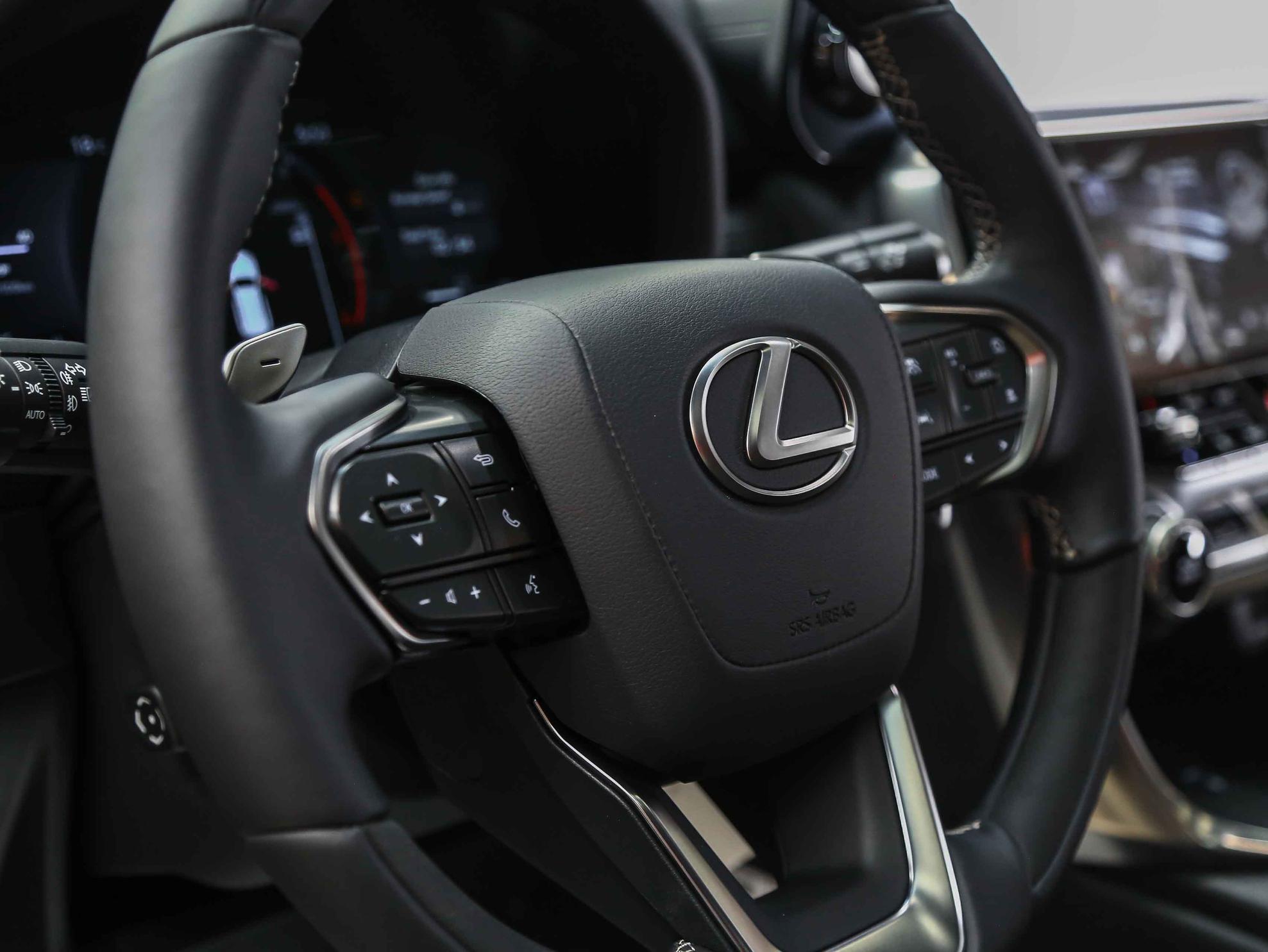 Lexus LX 2026, черный, ДЦ Орехово