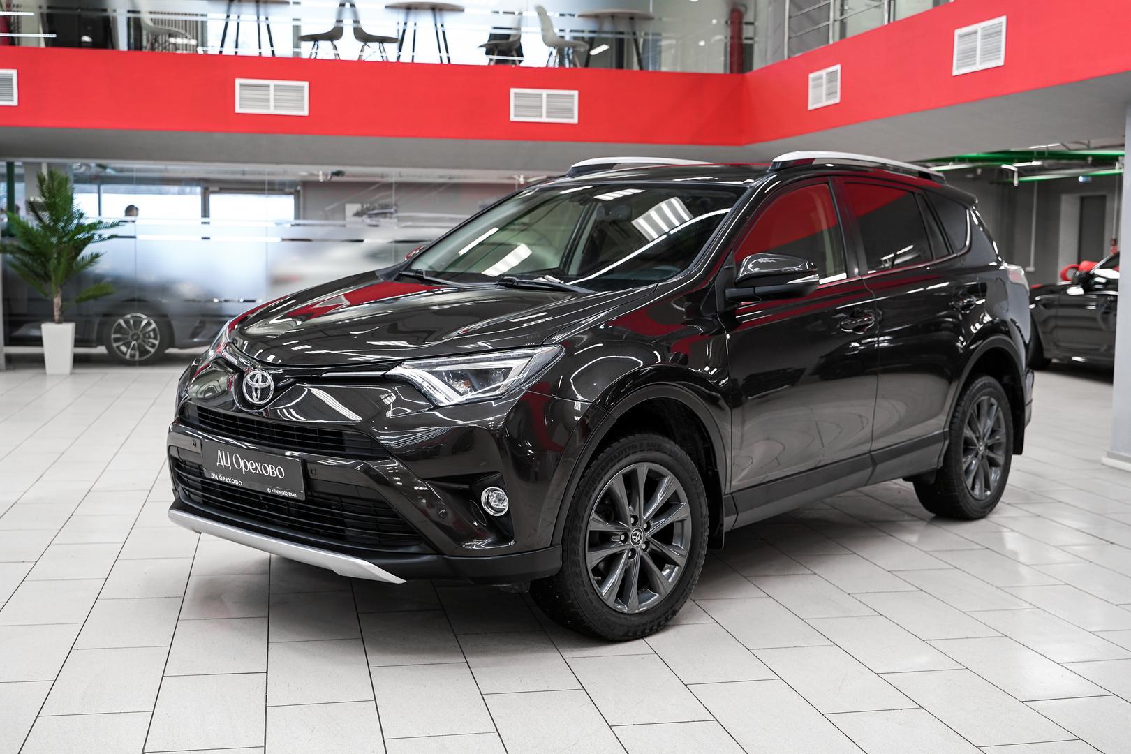 Toyota RAV4 2016, коричневый, ДЦ Орехово