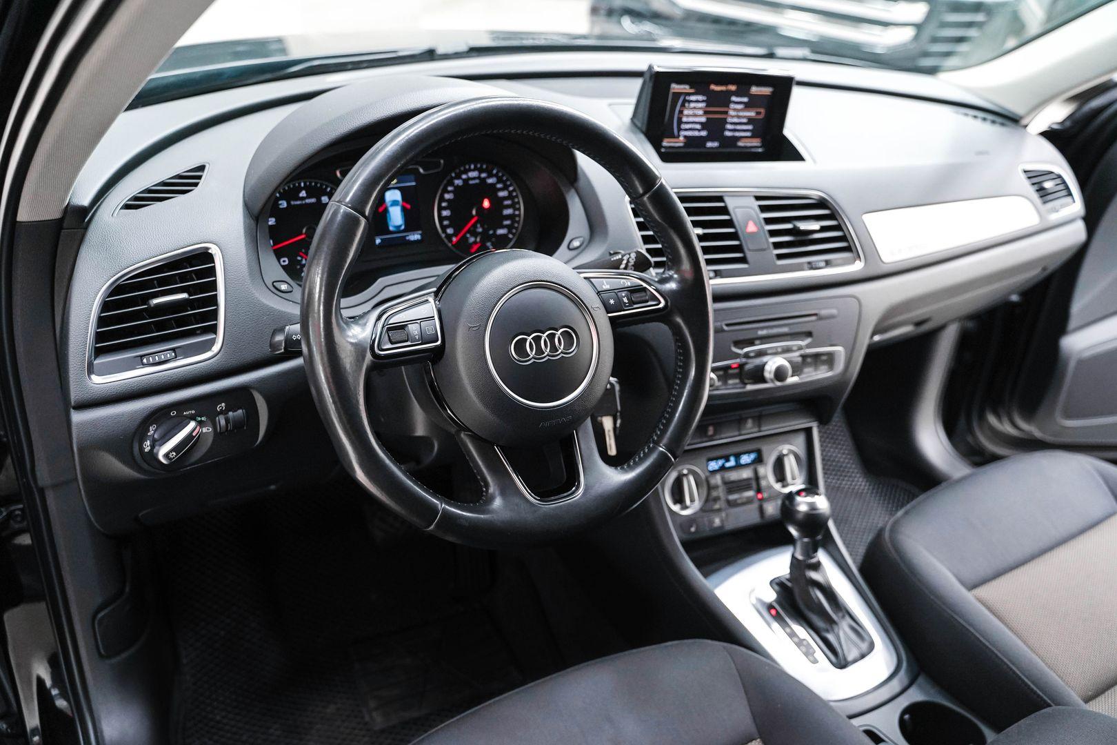 Audi Q3 2013, черный, ДЦ Орехово