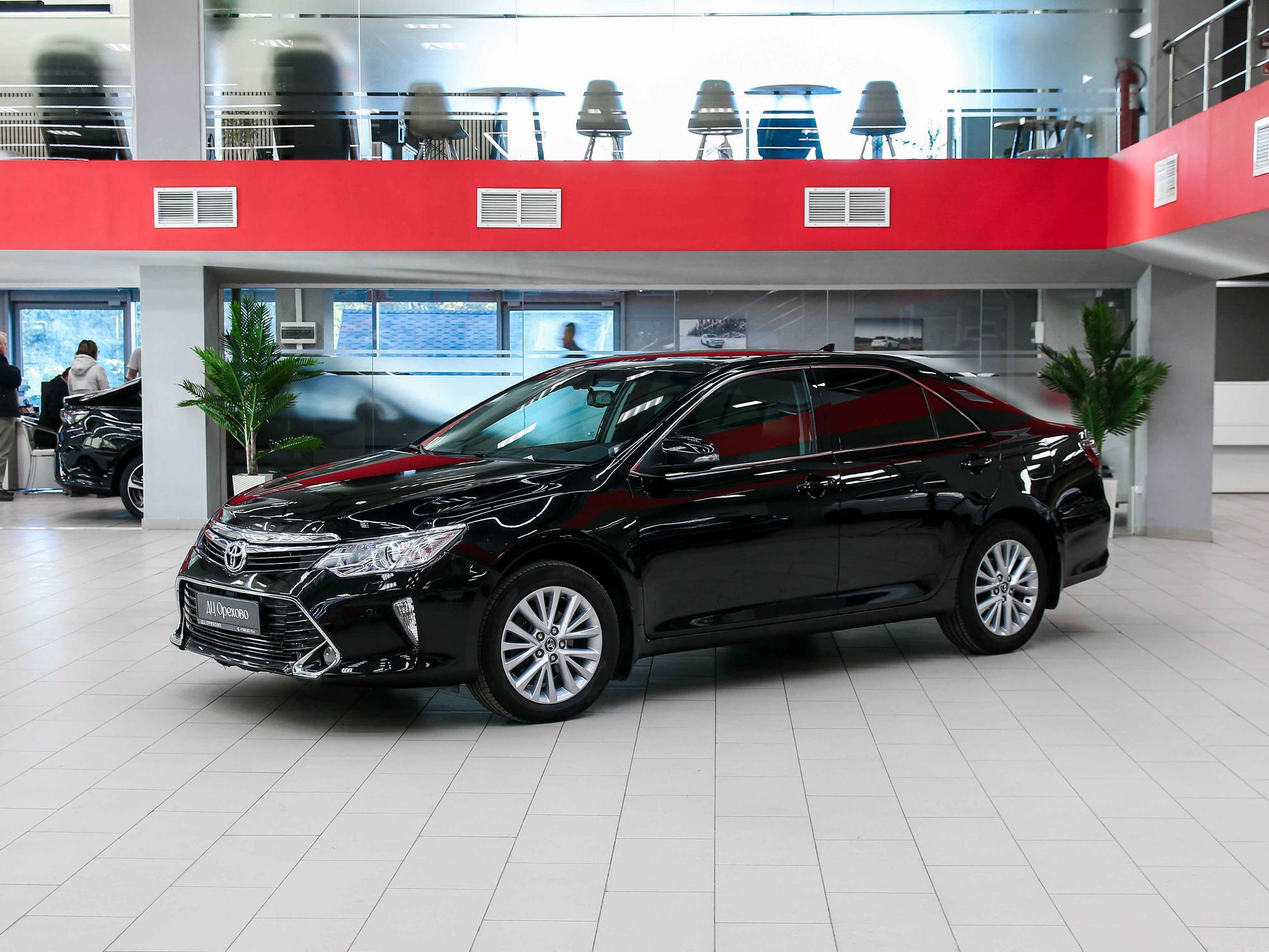 Toyota Camry 2017, белый, ДЦ Орехово