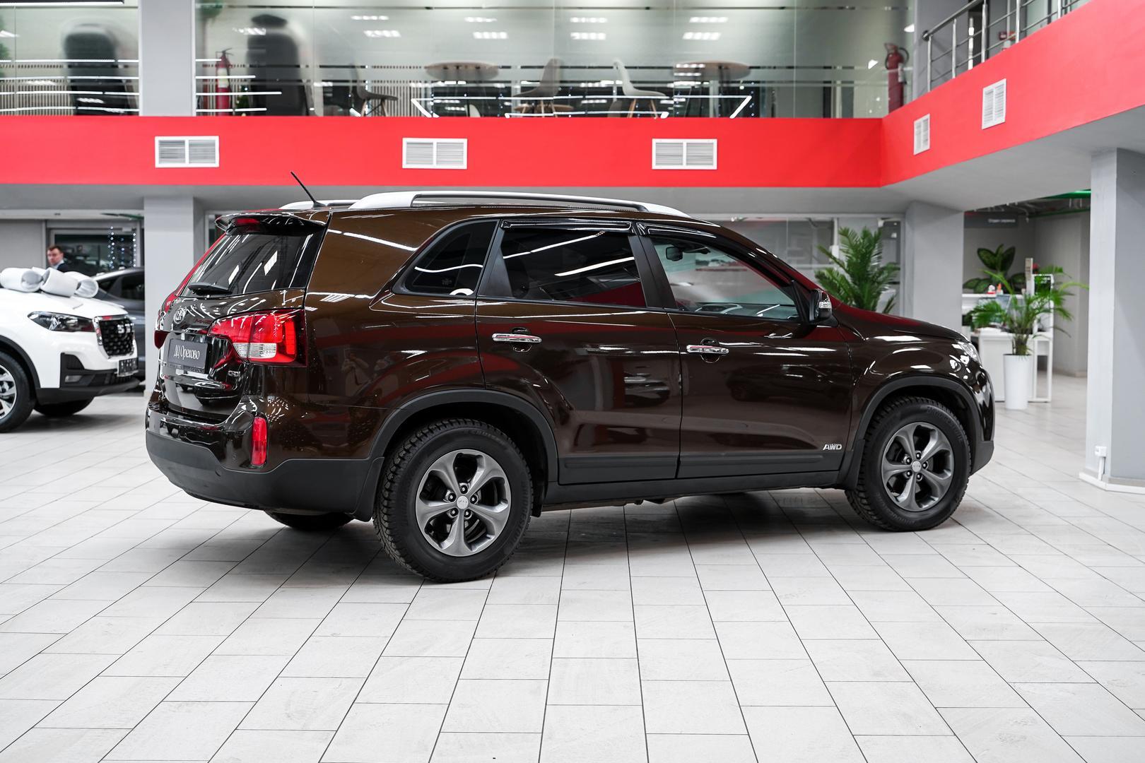 Kia Sorento 2014, коричневый, ДЦ Орехово