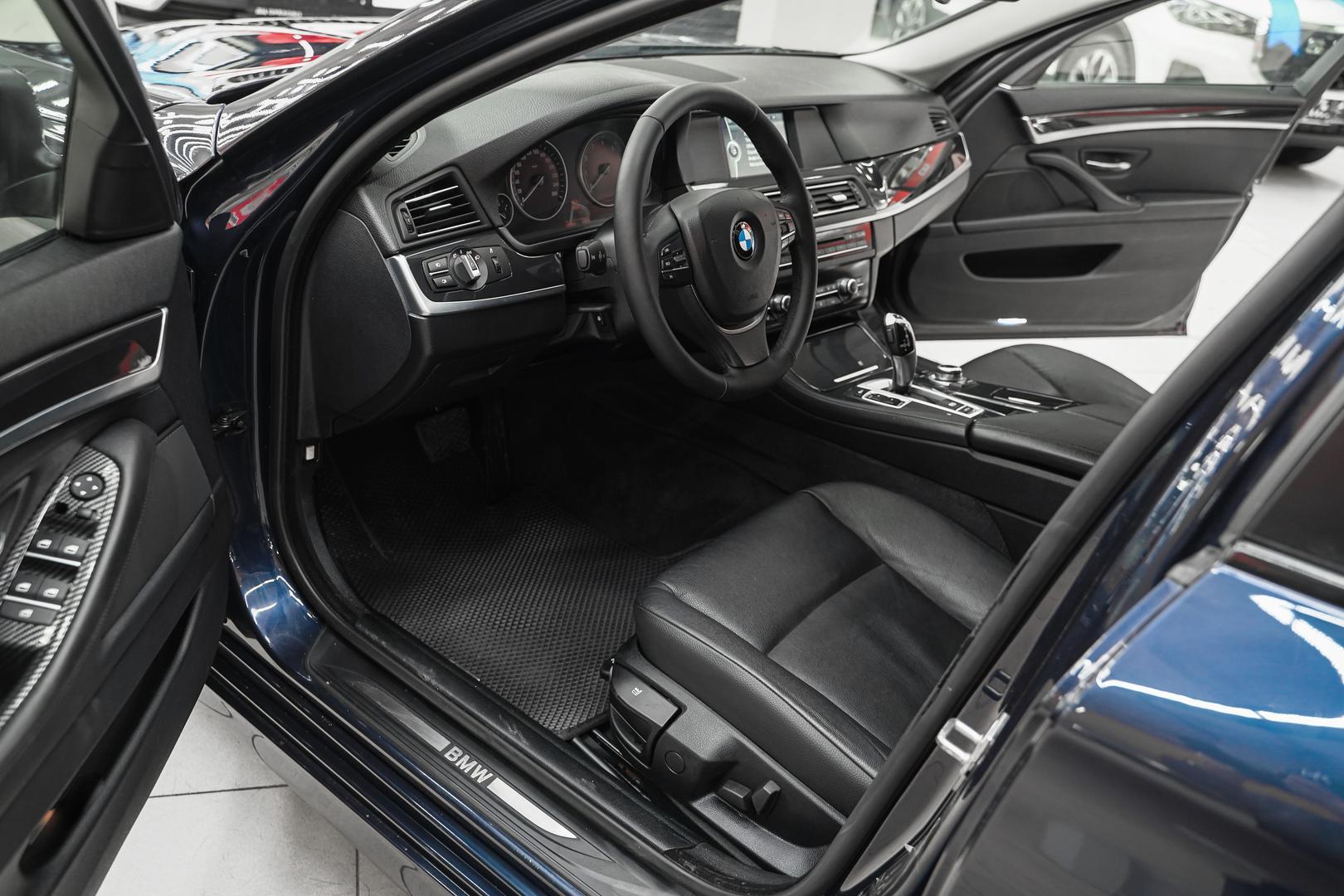 BMW 5 серии 2012, синий, ДЦ Орехово