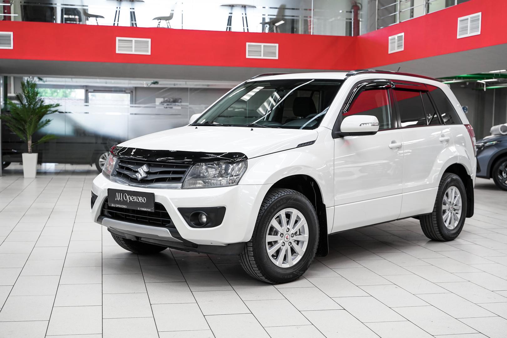 Suzuki Grand Vitara 2014, белый, ДЦ Орехово