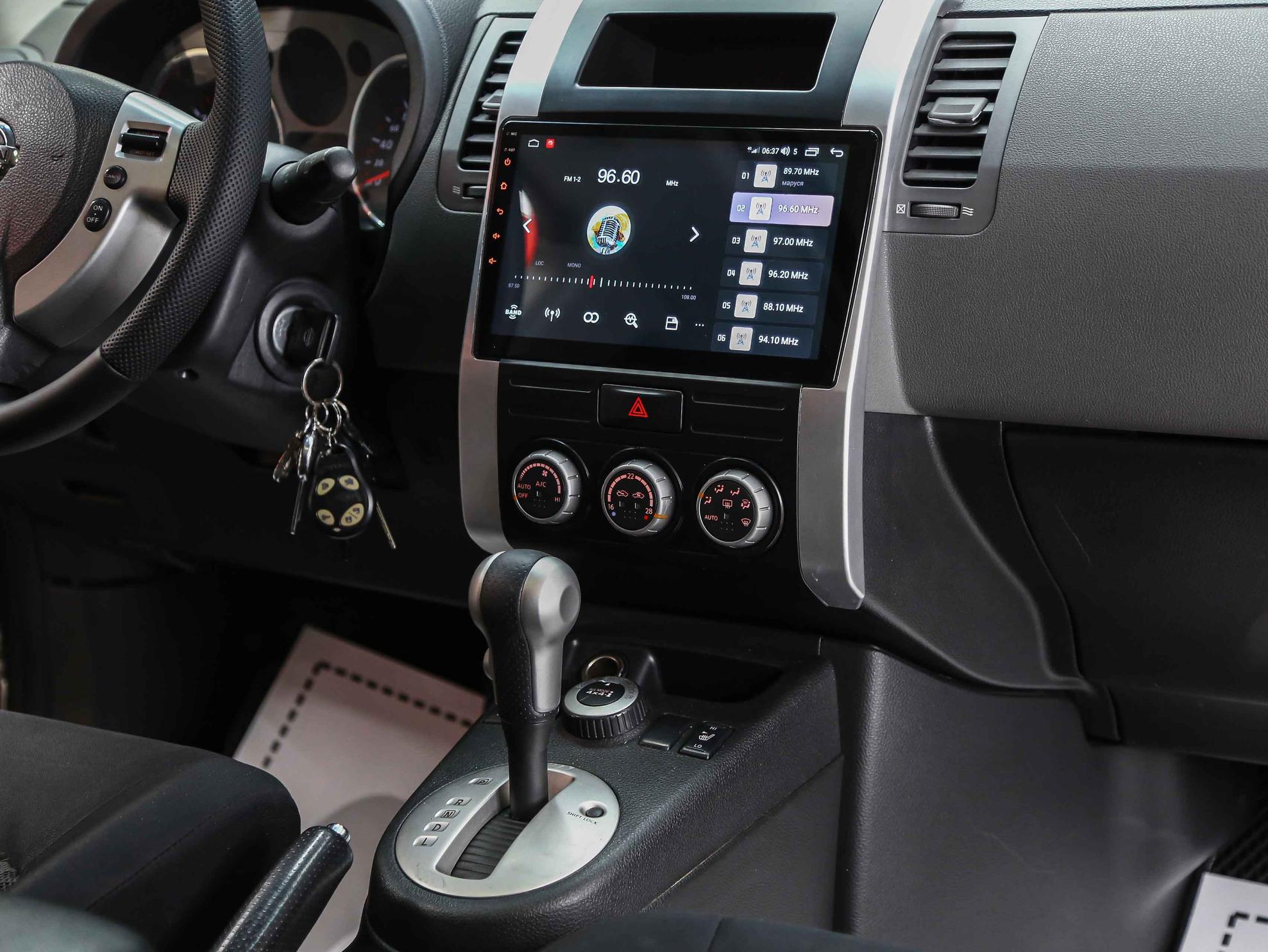 Nissan X-Trail 2007, серебряный, ДЦ Орехово
