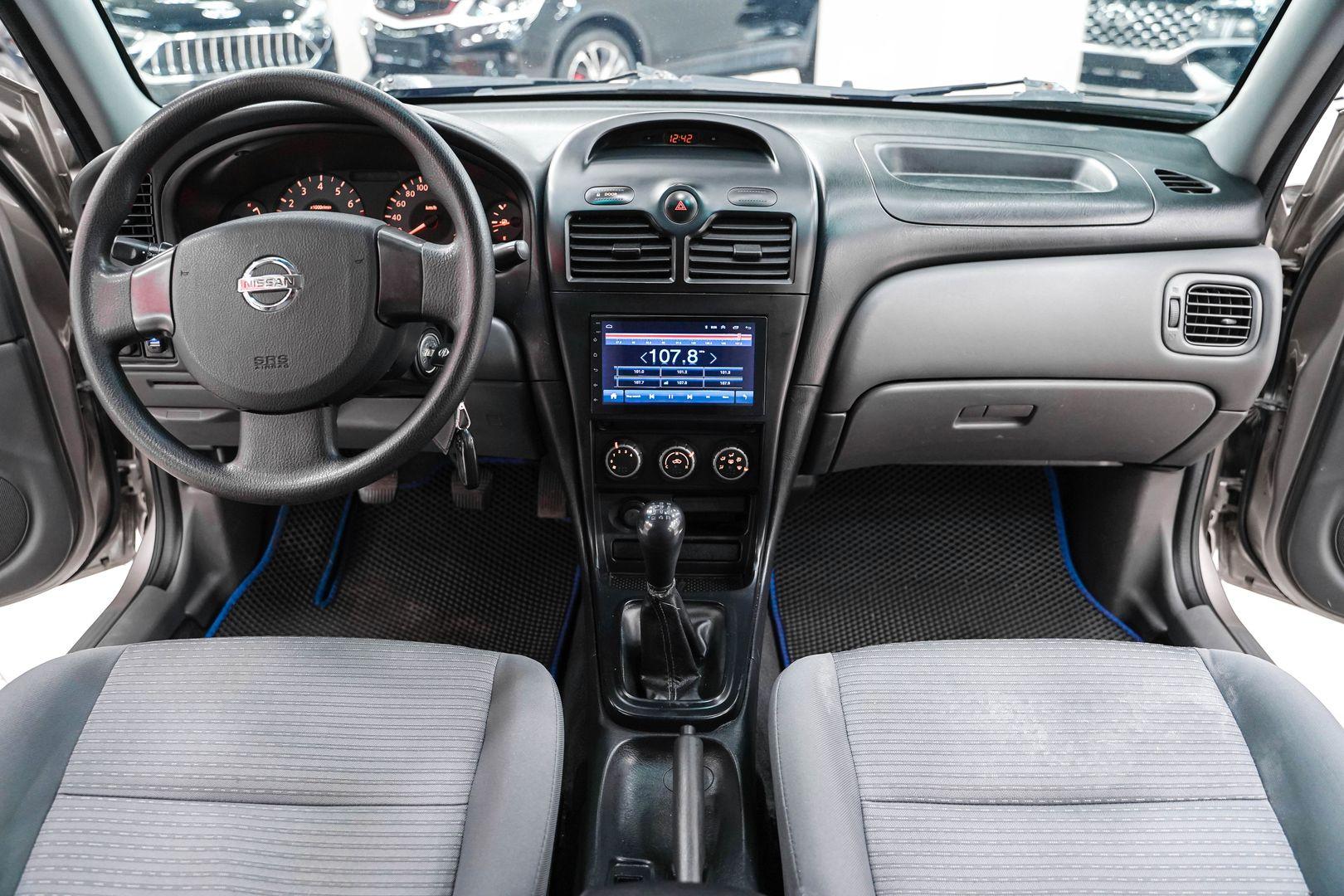 Nissan Almera Classic 2011, бежевый, ДЦ Орехово