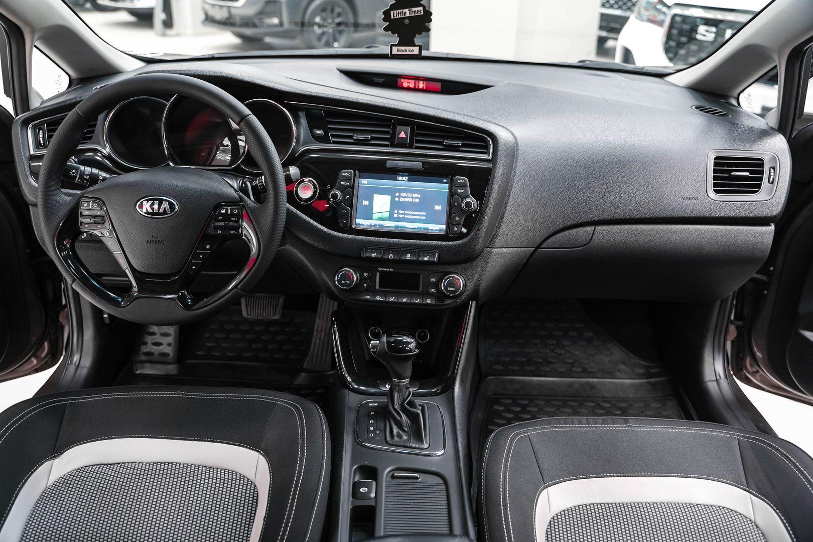 Kia Ceed 2016, коричневый, ДЦ Орехово