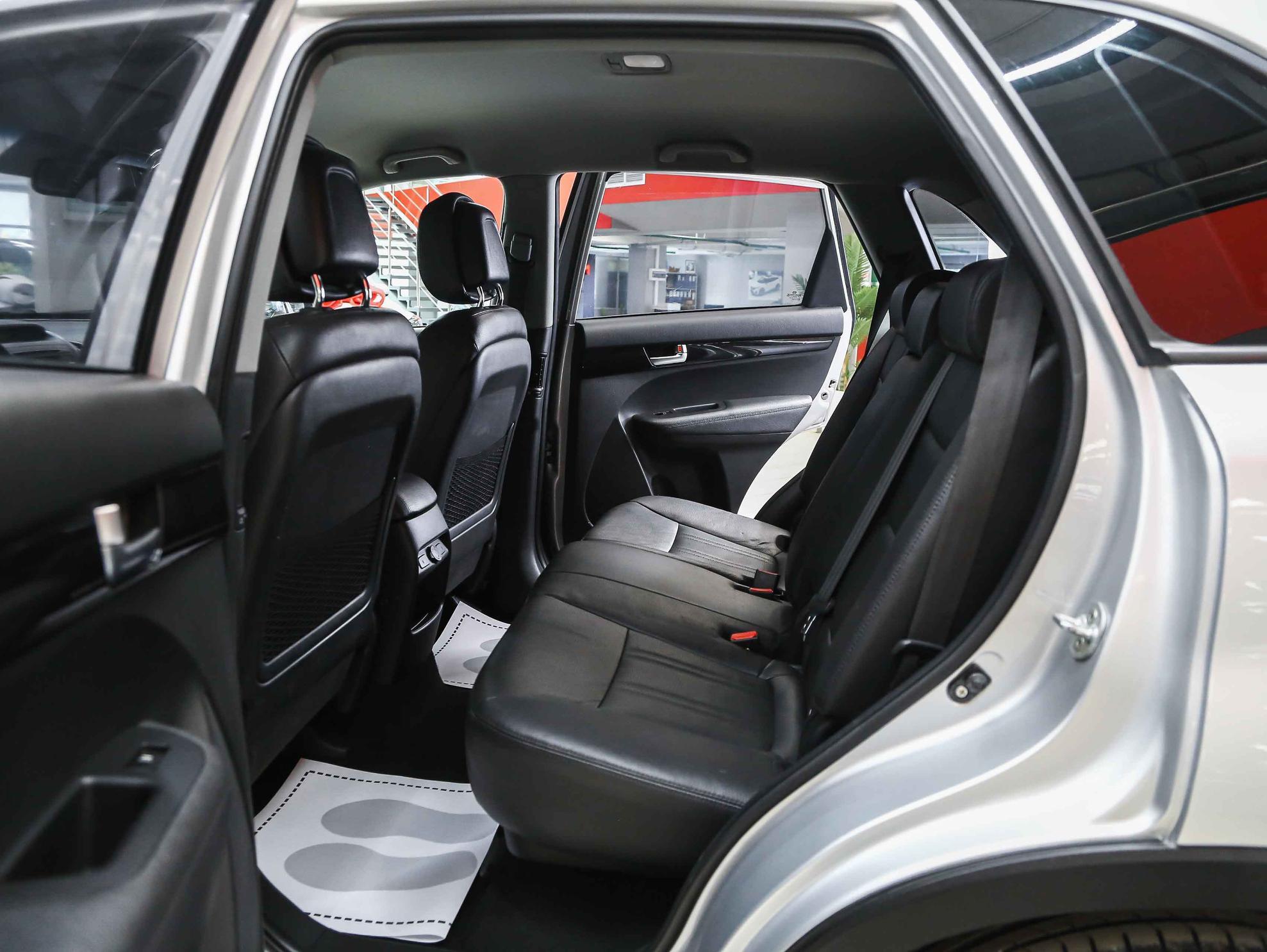 Kia Sorento 2013, серебряный, ДЦ Орехово