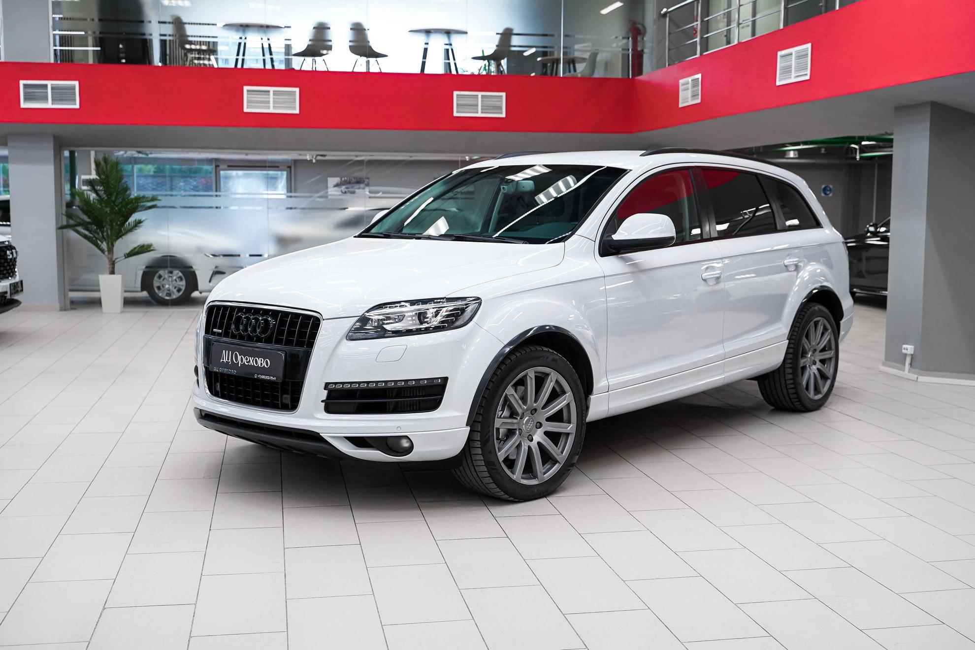Audi Q7 2015, белый, ДЦ Орехово