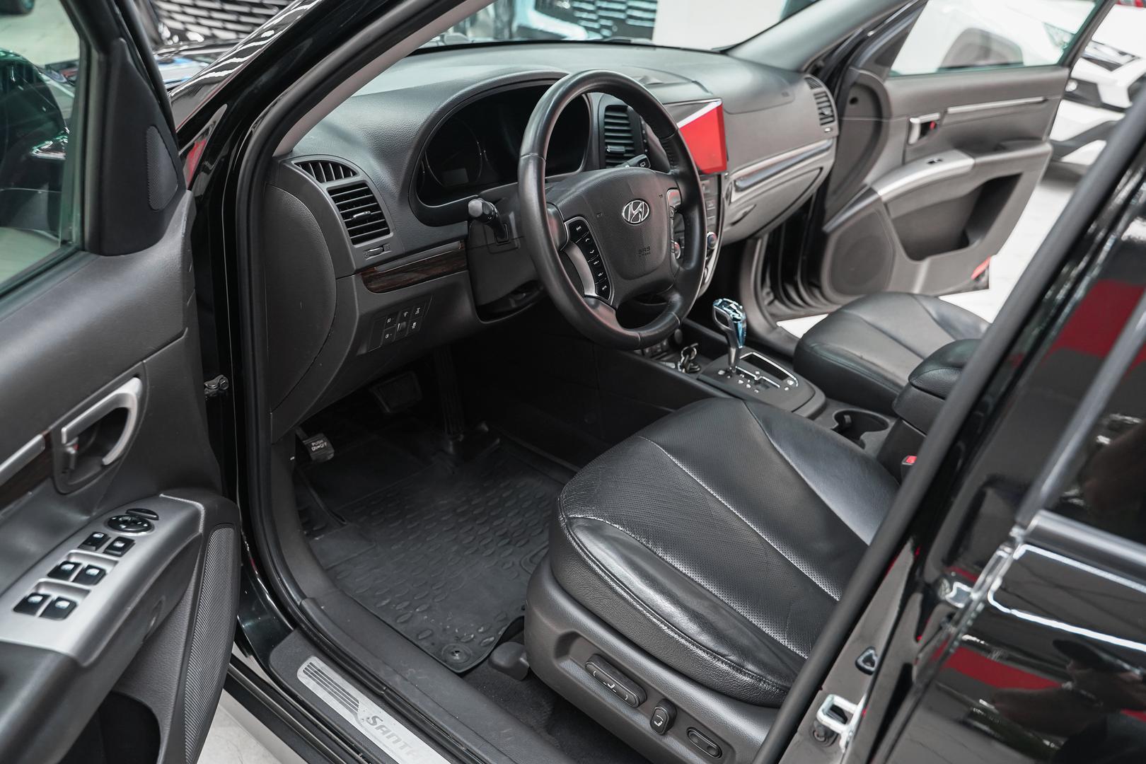 Hyundai Santa Fe 2011, черный, ДЦ Орехово