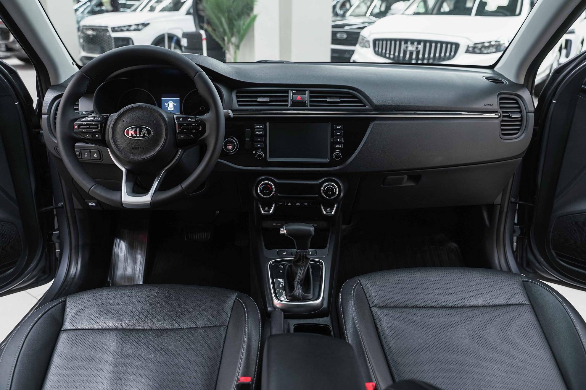 Kia Rio X-Line 2019, серый, ДЦ Орехово