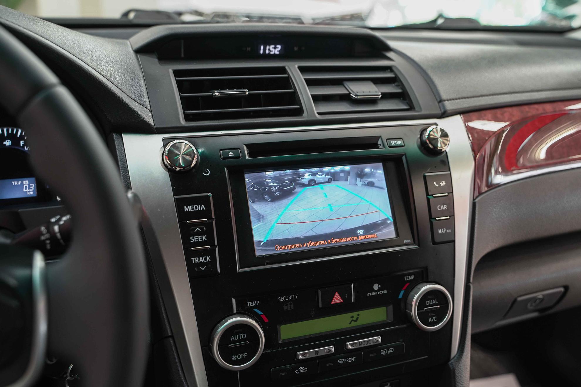 Toyota Camry 2013, черный, ДЦ Орехово