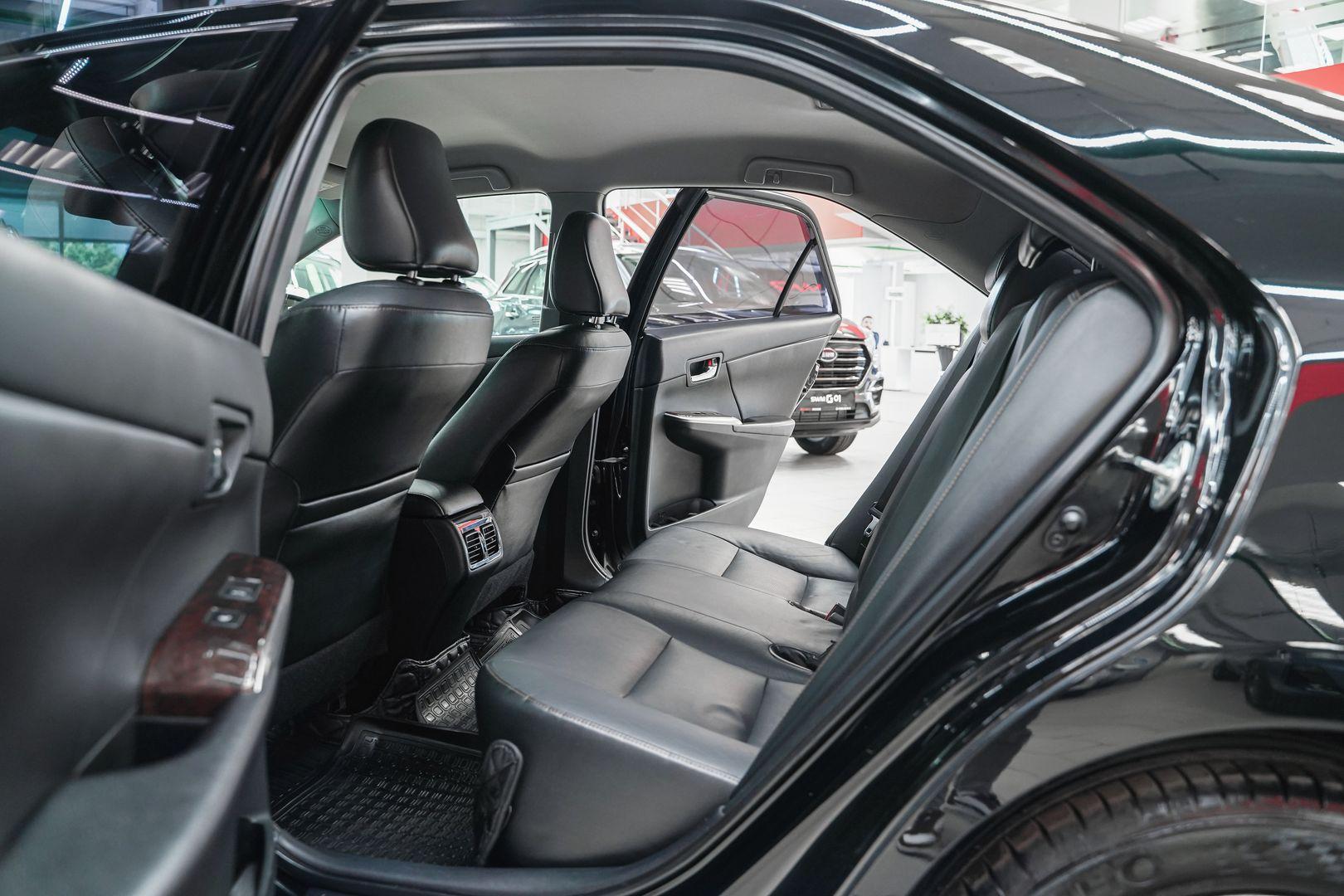 Toyota Camry 2017, черный, ДЦ Орехово