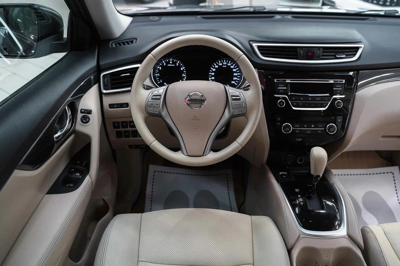 Nissan X-Trail 2016, серый, ДЦ Орехово