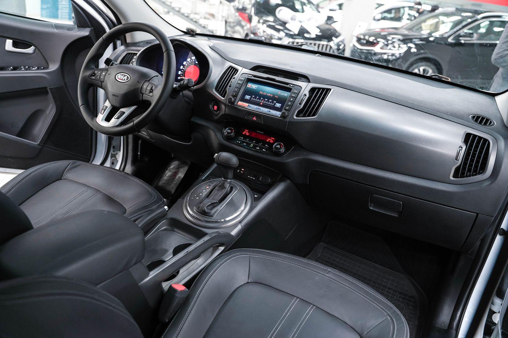 Kia Sportage 2012, белый, ДЦ Орехово