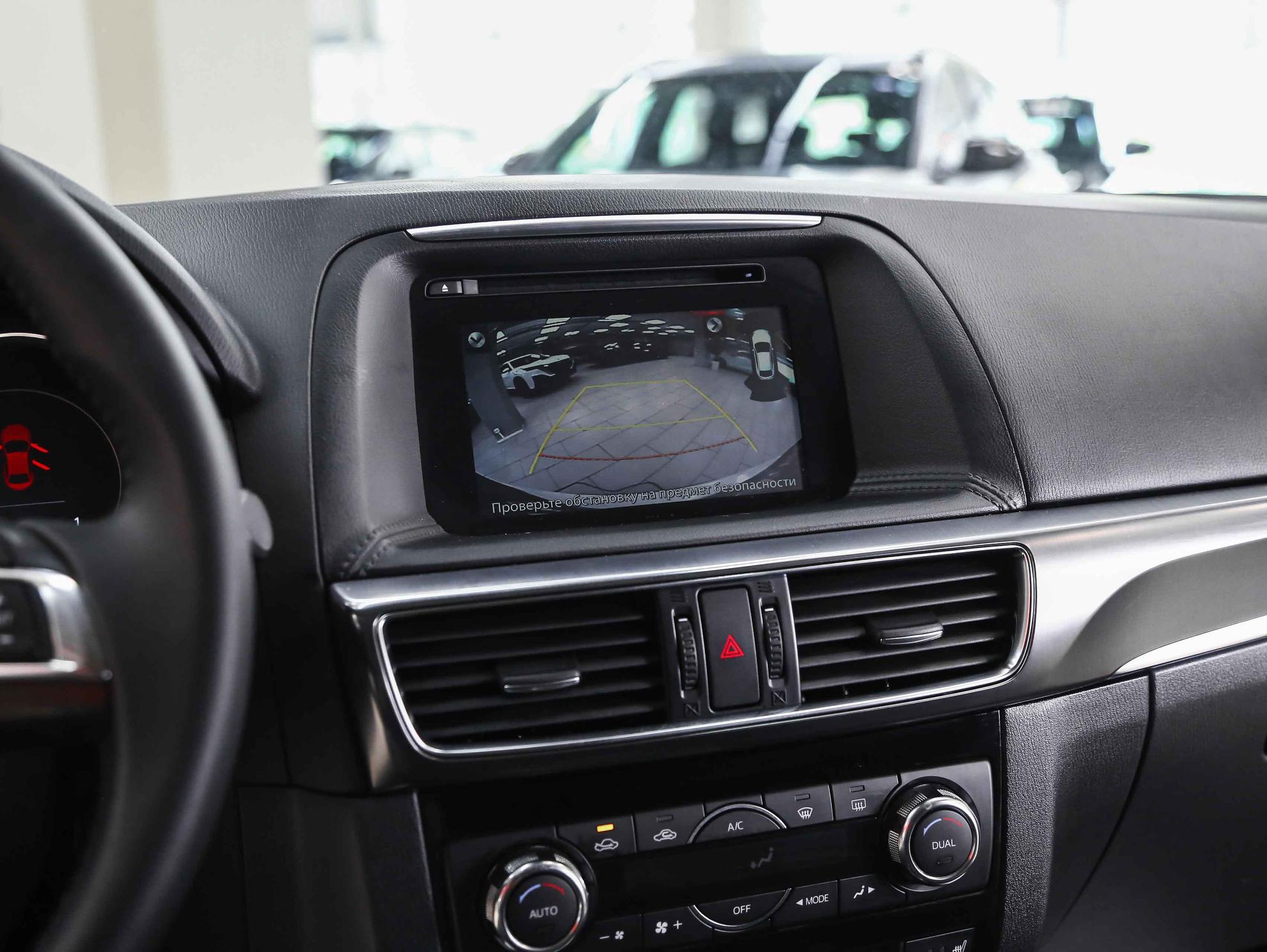 Mazda CX-5 2015, белый, ДЦ Орехово