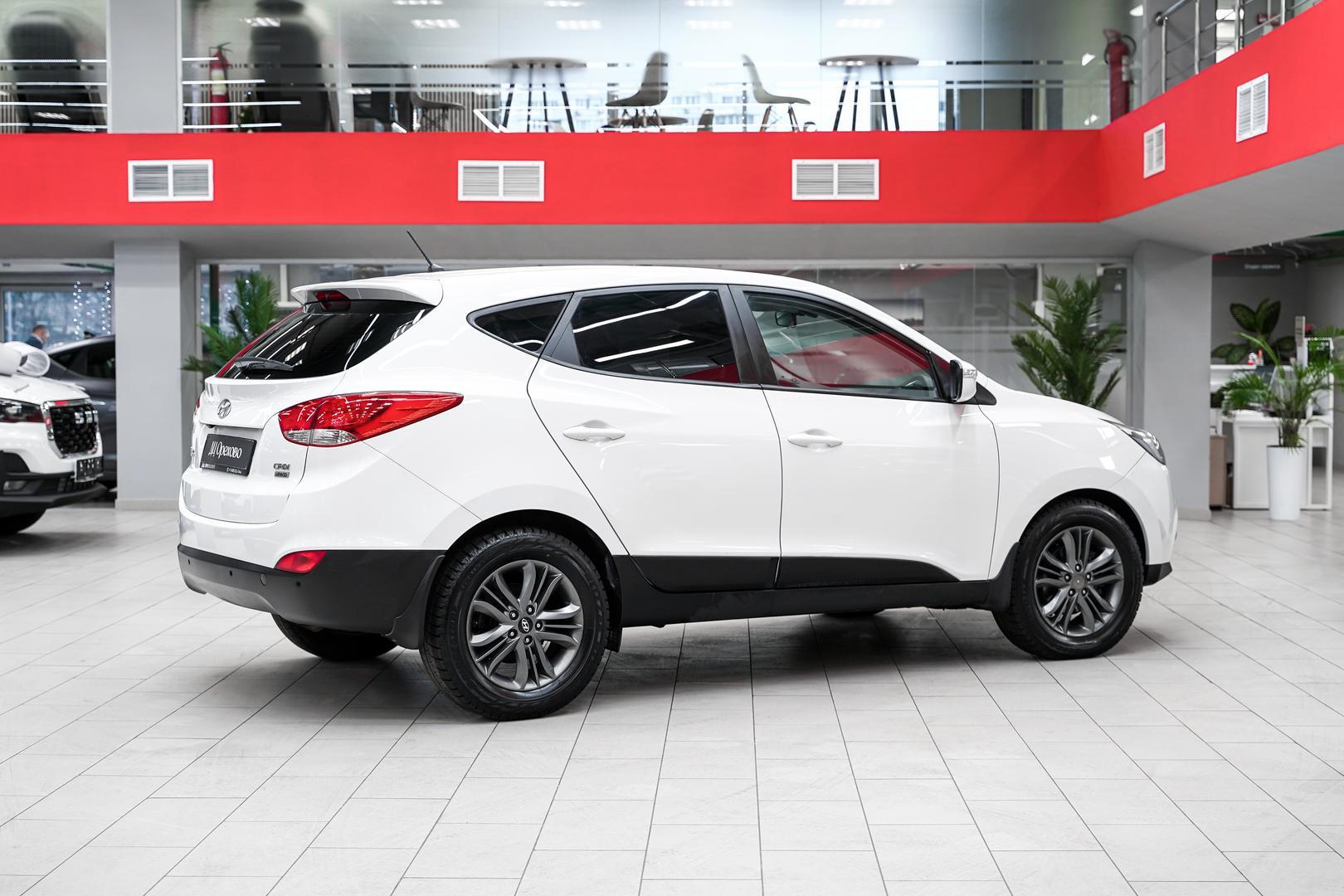Hyundai ix35 2014, белый, ДЦ Орехово