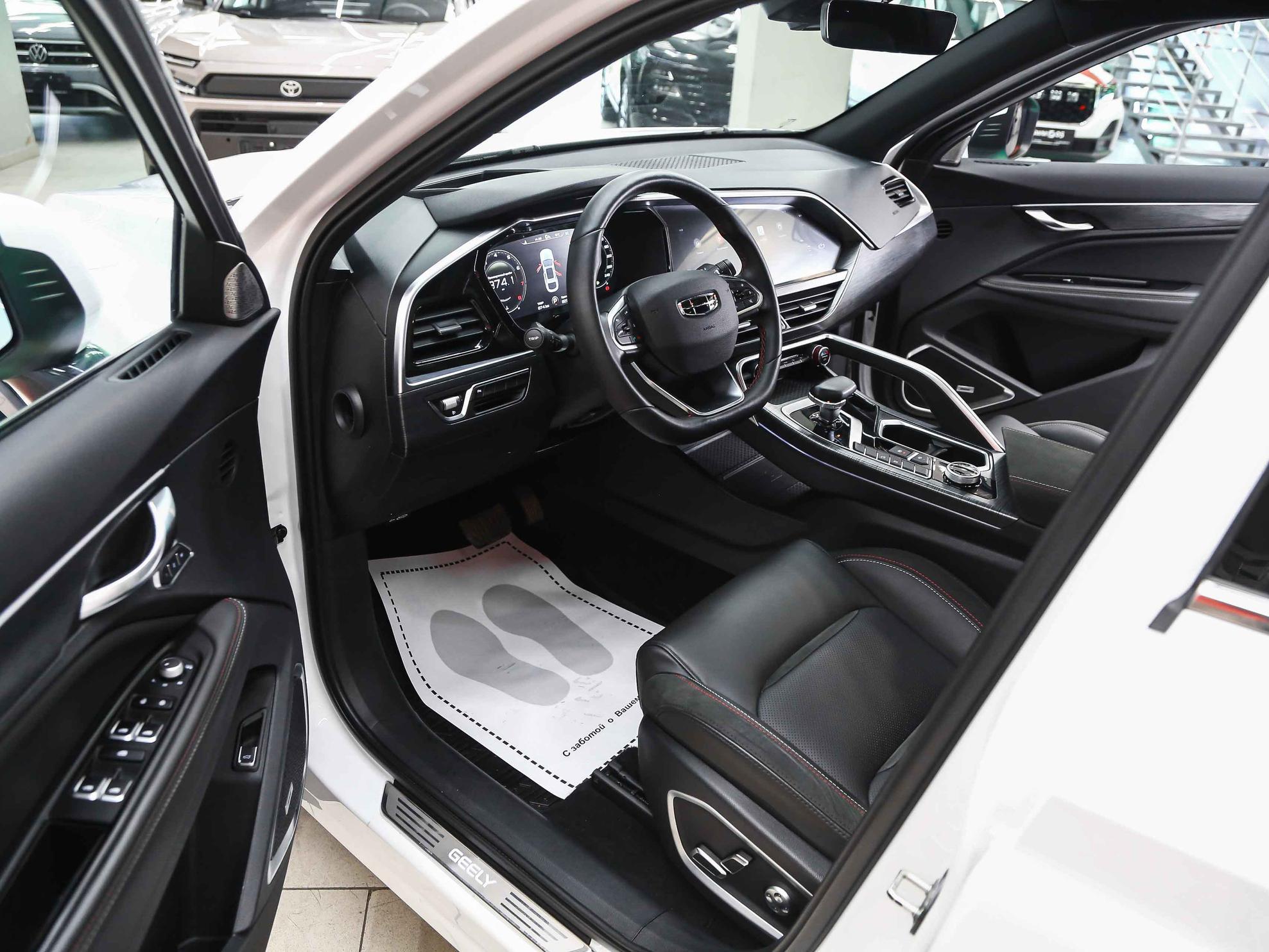 Geely Tugella 2023, белый, ДЦ Орехово