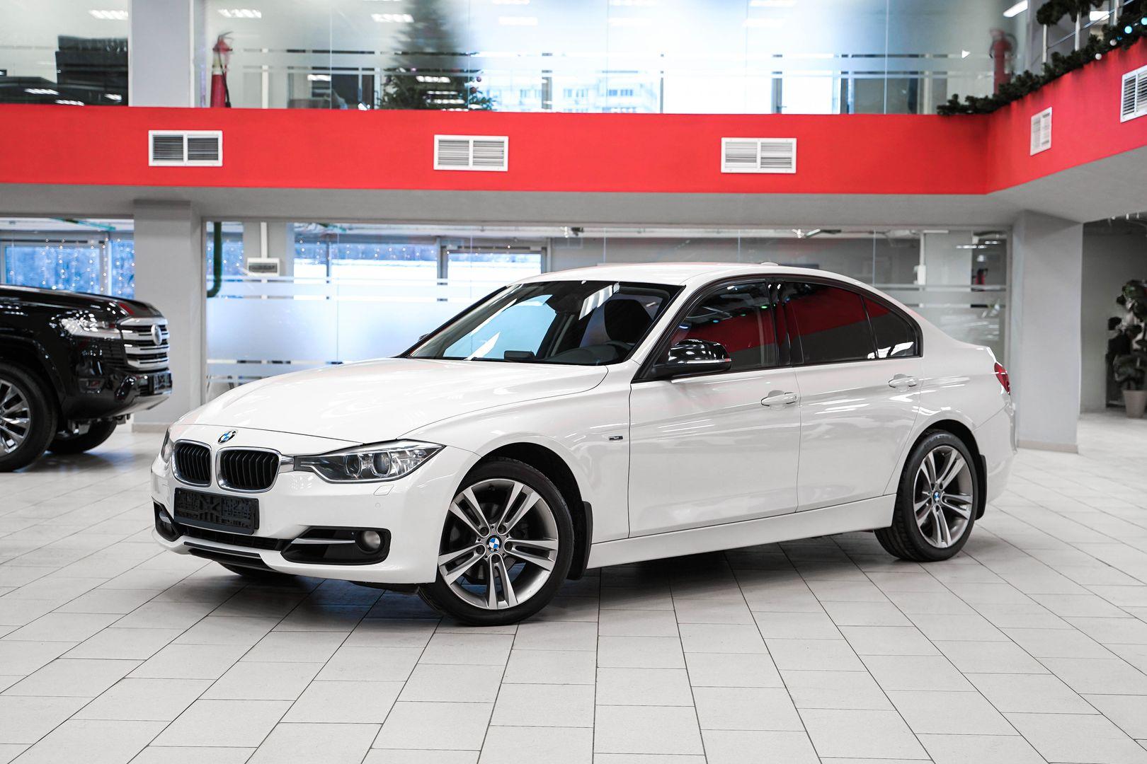BMW 3 серии 2013, белый, ДЦ Орехово