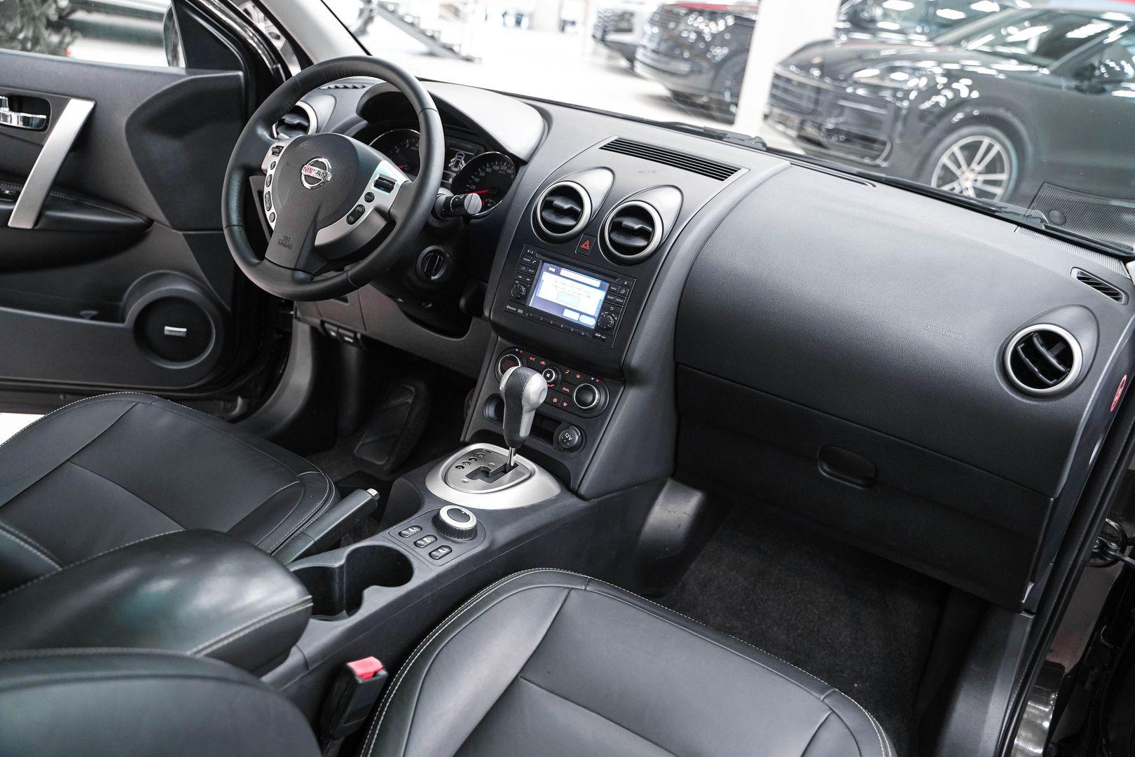 Nissan Qashqai 2011, фиолетовый, ДЦ Орехово