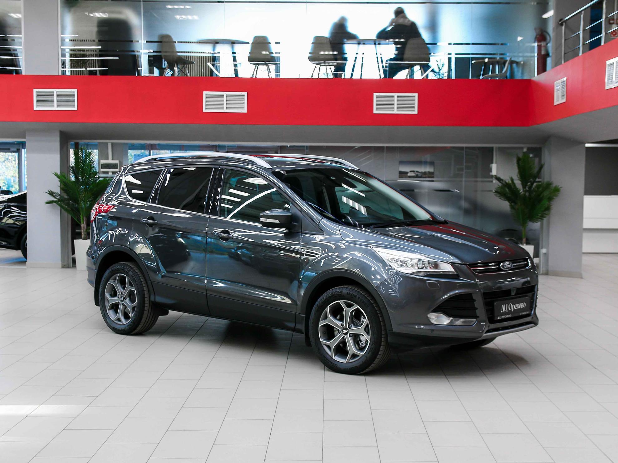 Ford Kuga 2015, серый, ДЦ Орехово