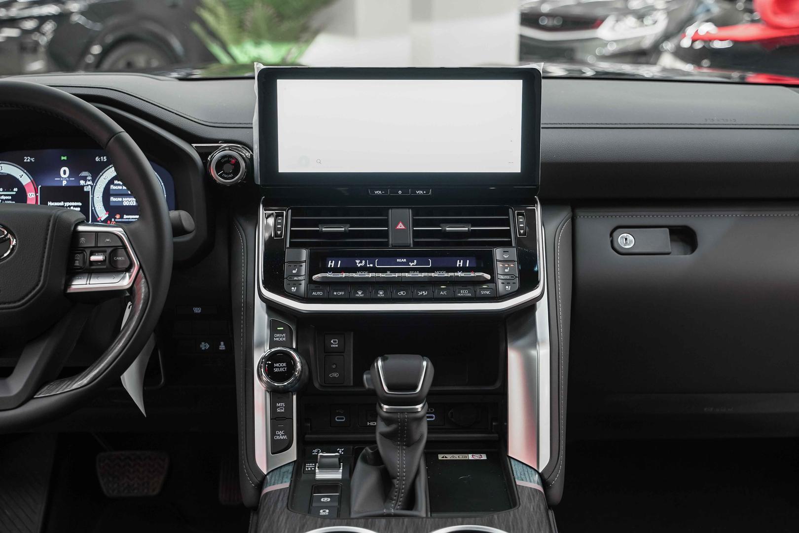 Toyota Land Cruiser 2025, черный, ДЦ Орехово
