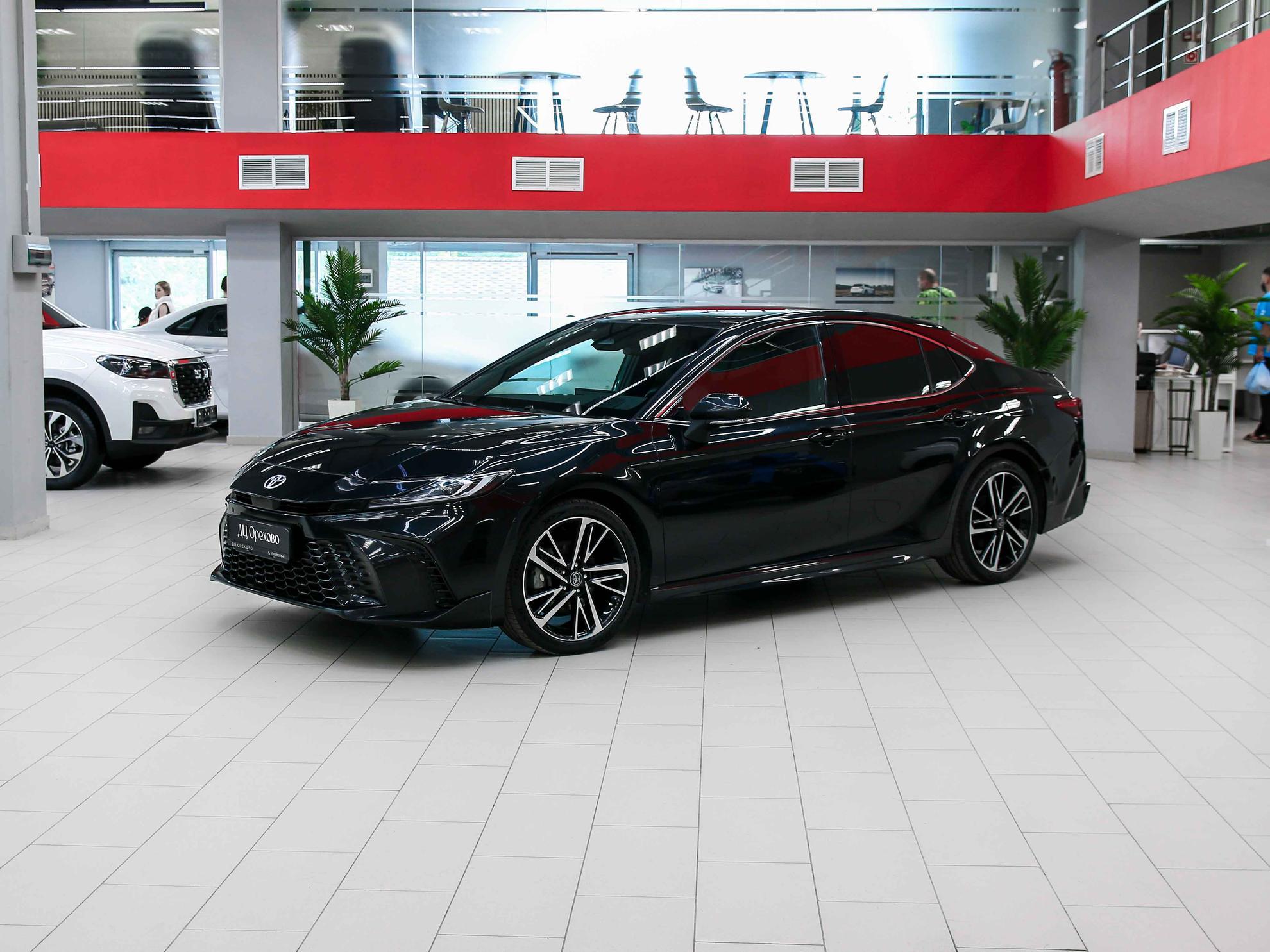 Toyota Camry 2024, черный, ДЦ Орехово