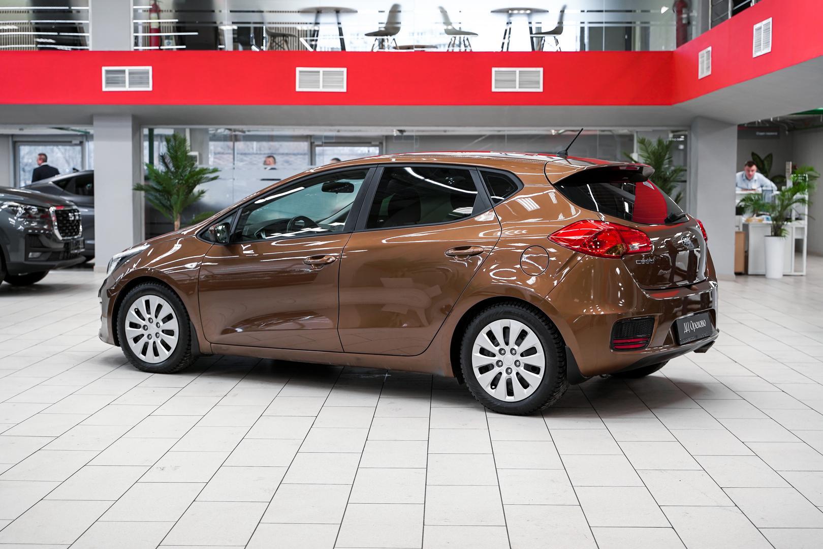 Kia Ceed 2016, коричневый, ДЦ Орехово