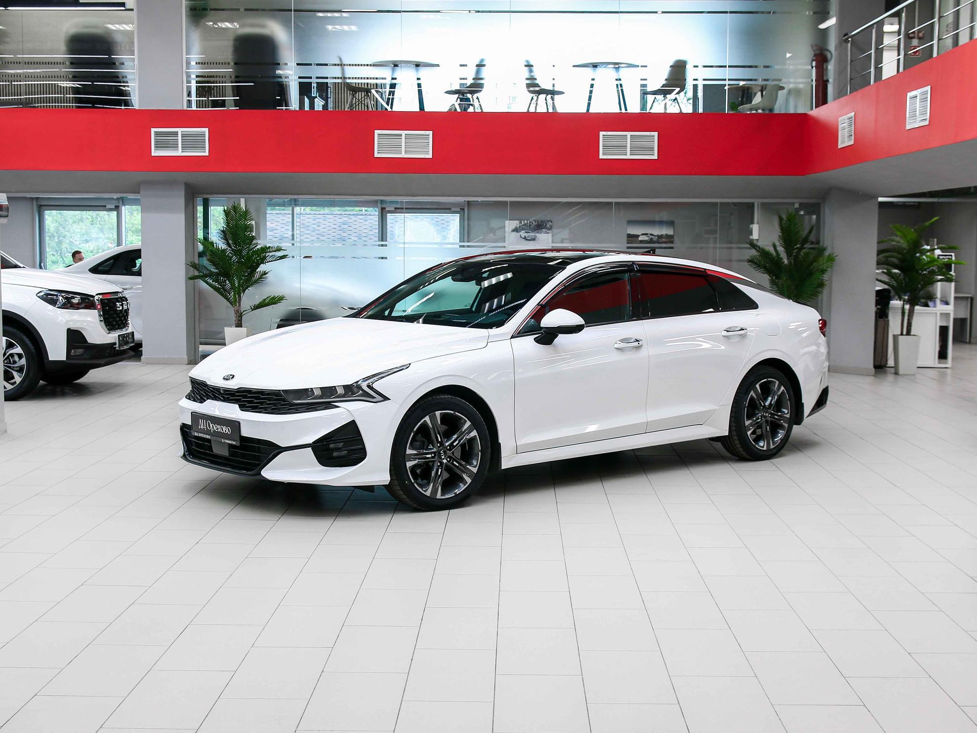 Kia K5 2020, белый, ДЦ Орехово