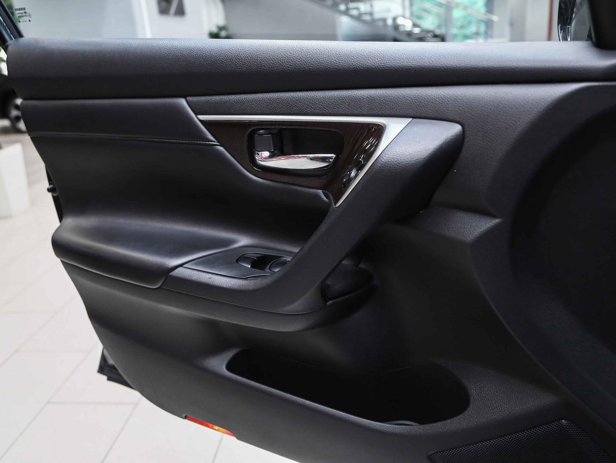 Nissan Teana 2015, черный, ДЦ Орехово