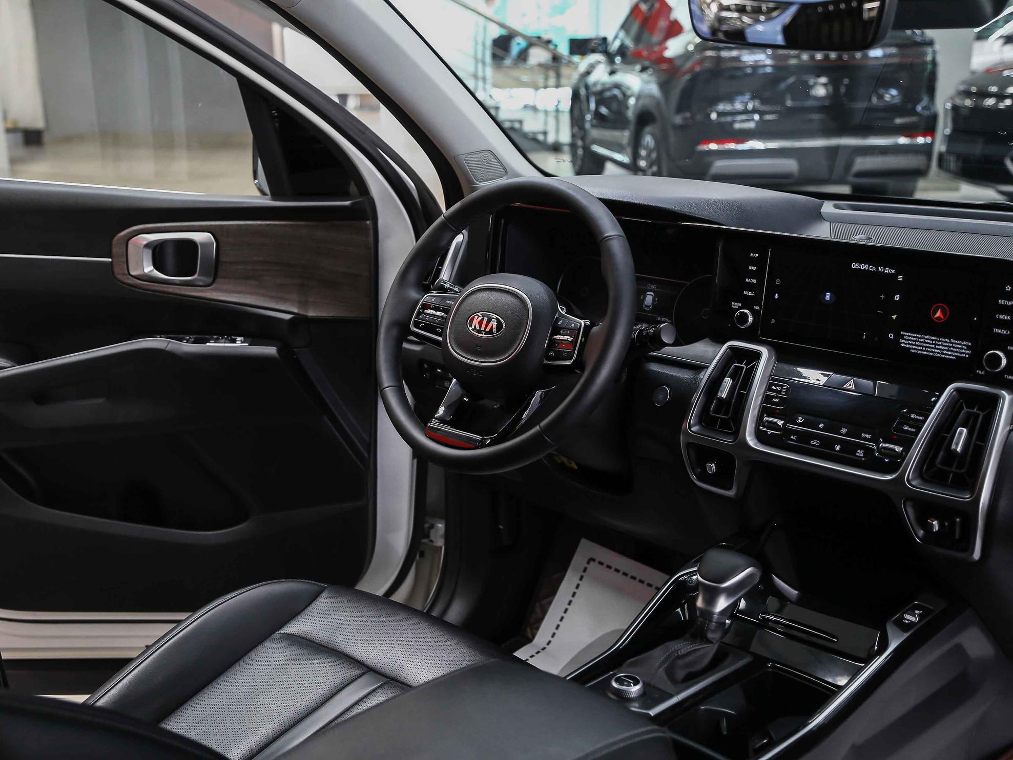 Kia Sorento 2021, белый, ДЦ Орехово