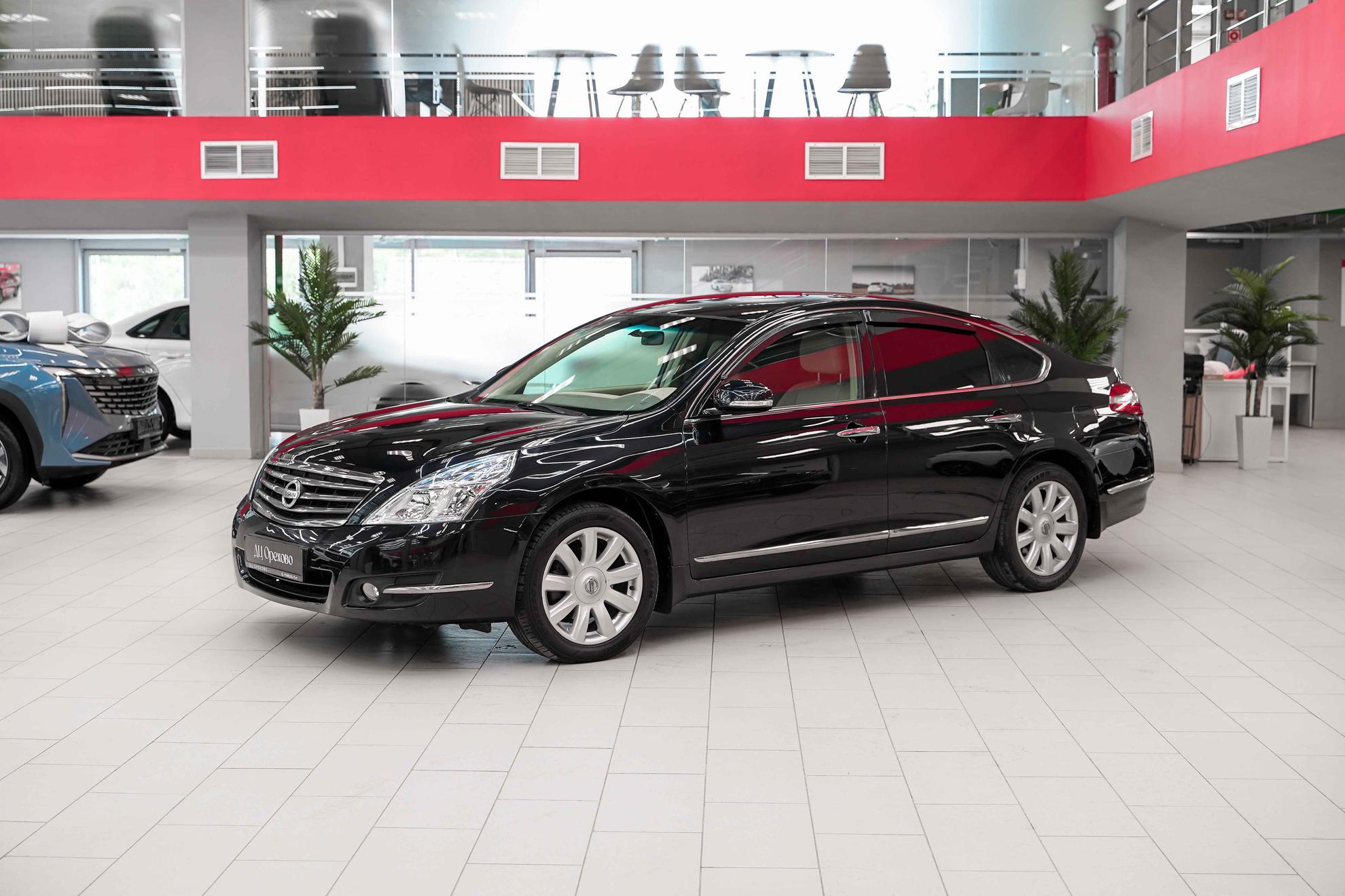 Nissan Teana 2010, черный, ДЦ Орехово