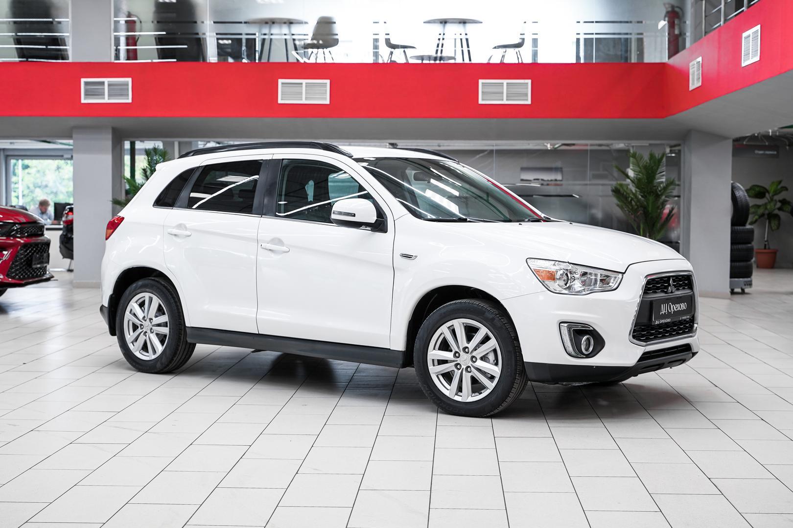 Mitsubishi ASX 2013, белый, ДЦ Орехово