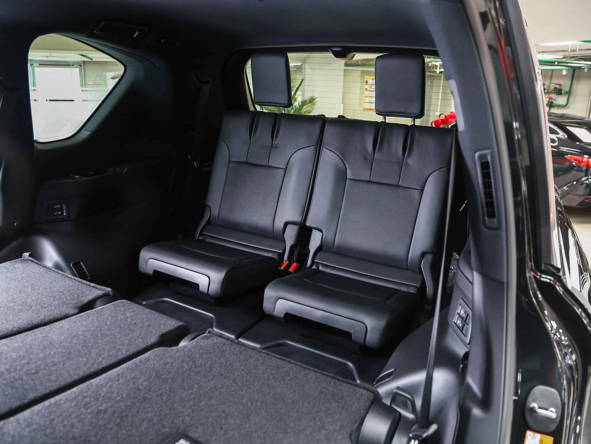 Lexus LX 2026, черный, ДЦ Орехово