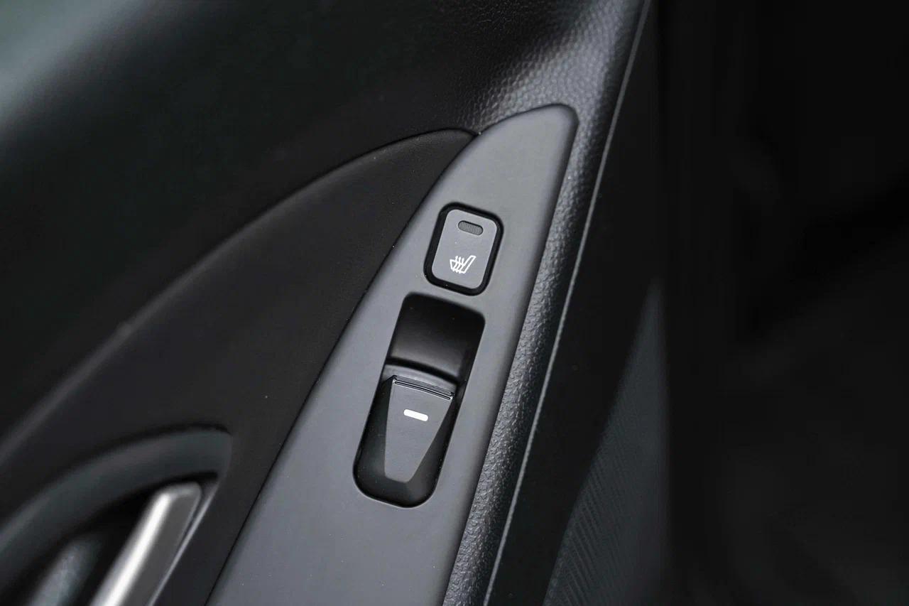Hyundai ix35 2012, черный, ДЦ Орехово