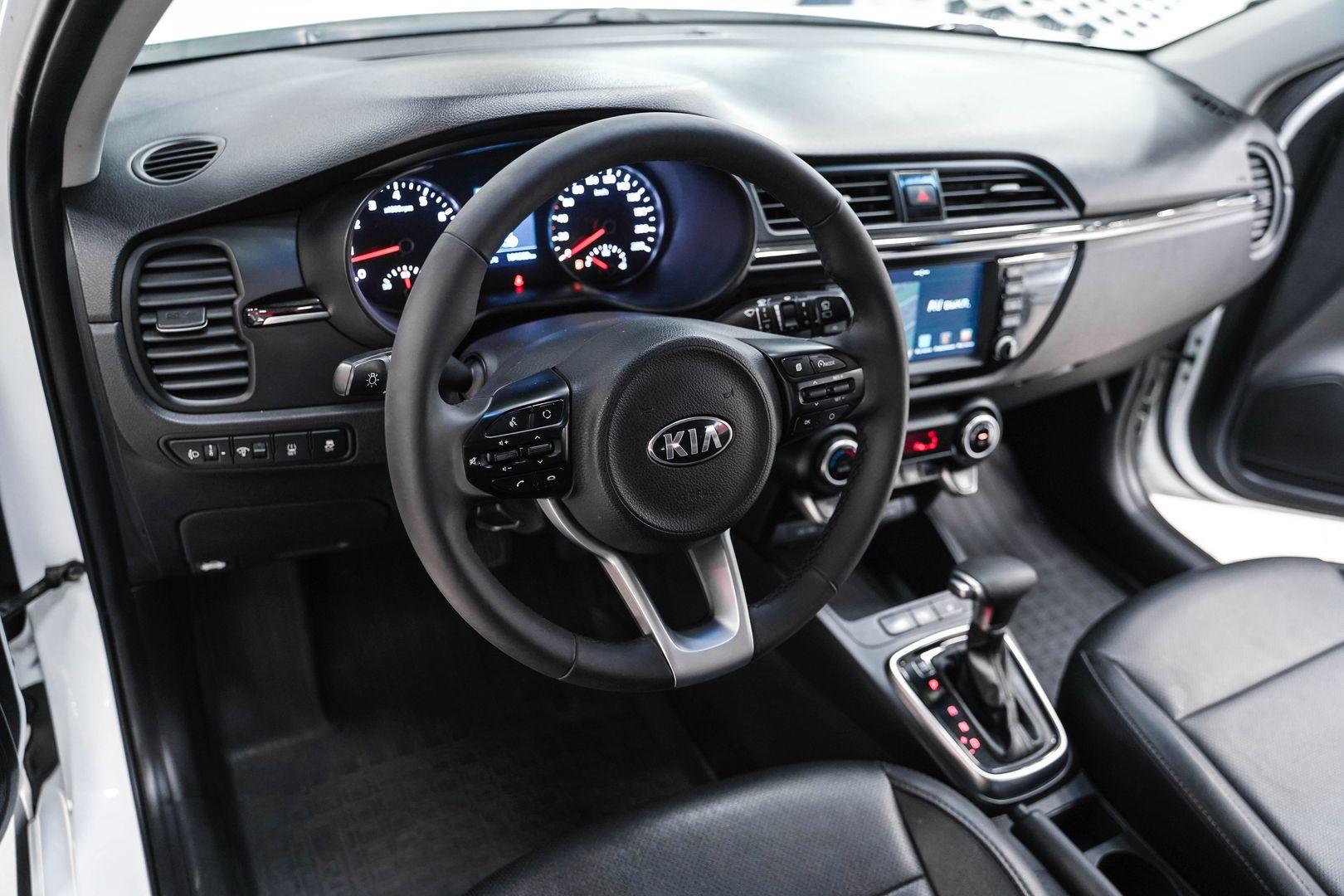 Kia Rio X-Line 2018, белый, ДЦ Орехово