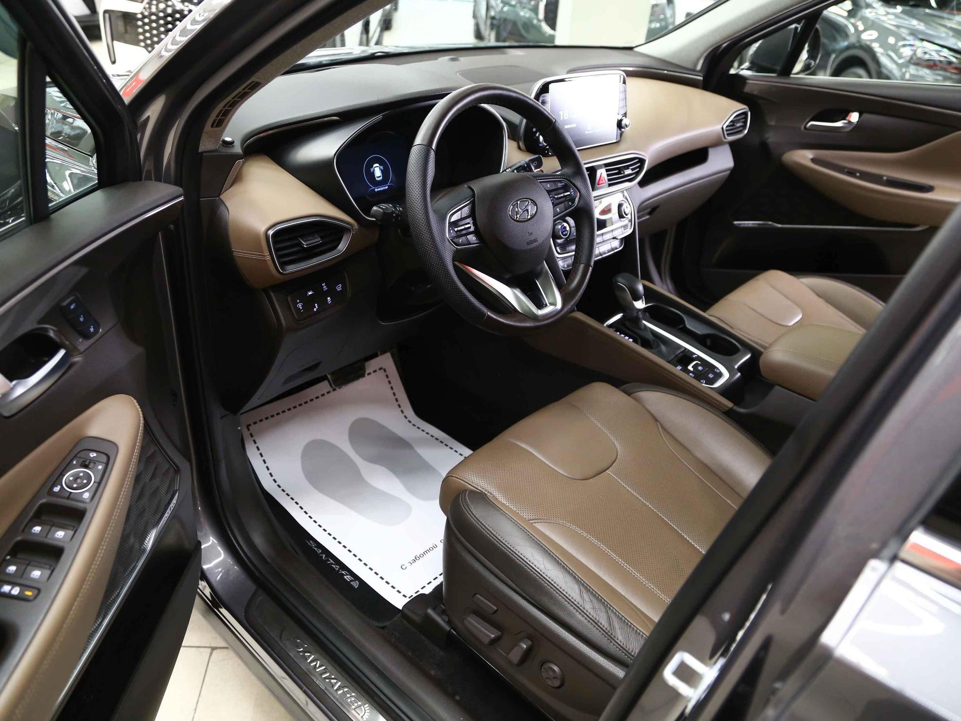 Hyundai Santa Fe 2018, серый, ДЦ Орехово