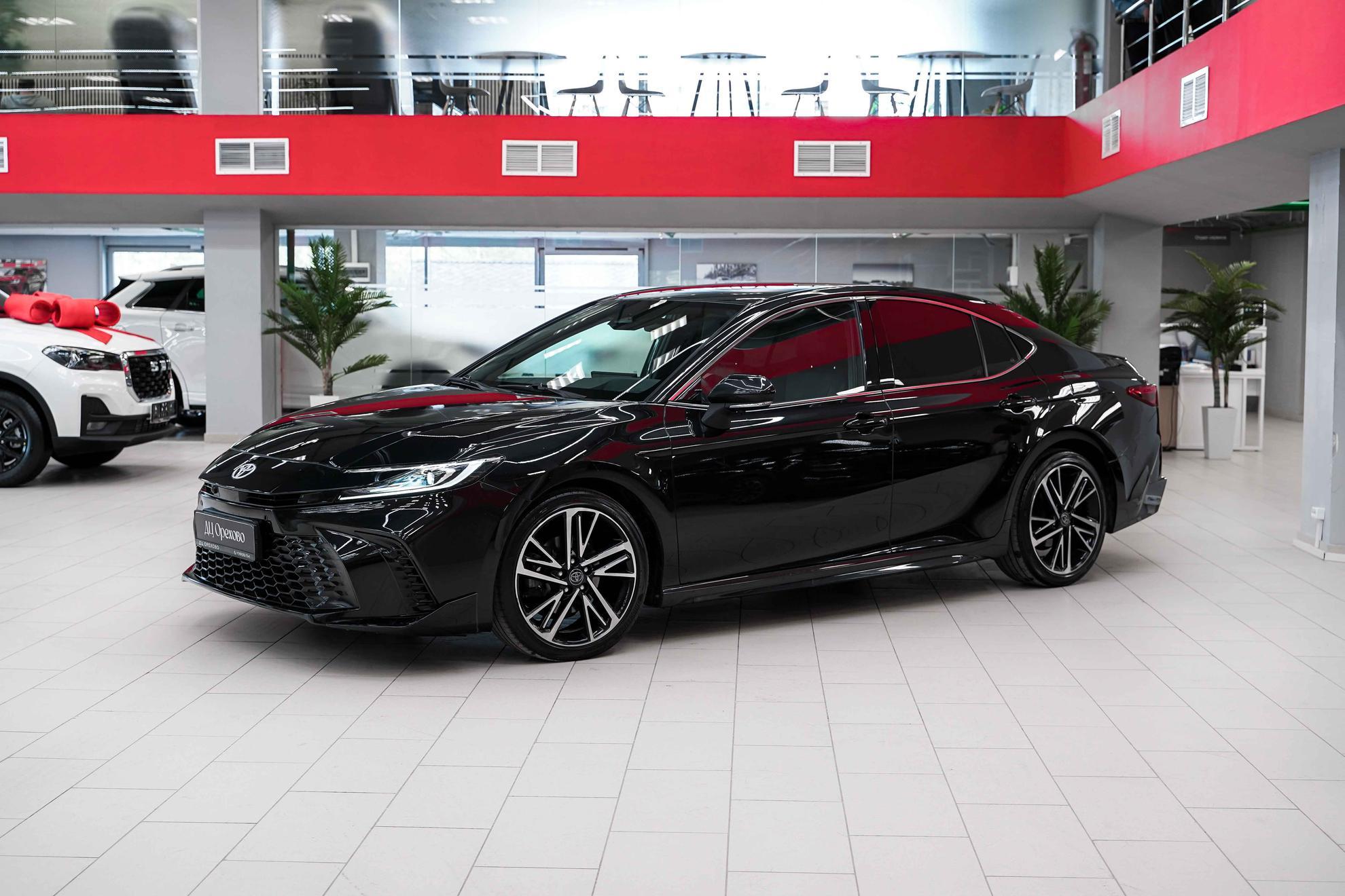 Toyota Camry 2024, черный, ДЦ Орехово